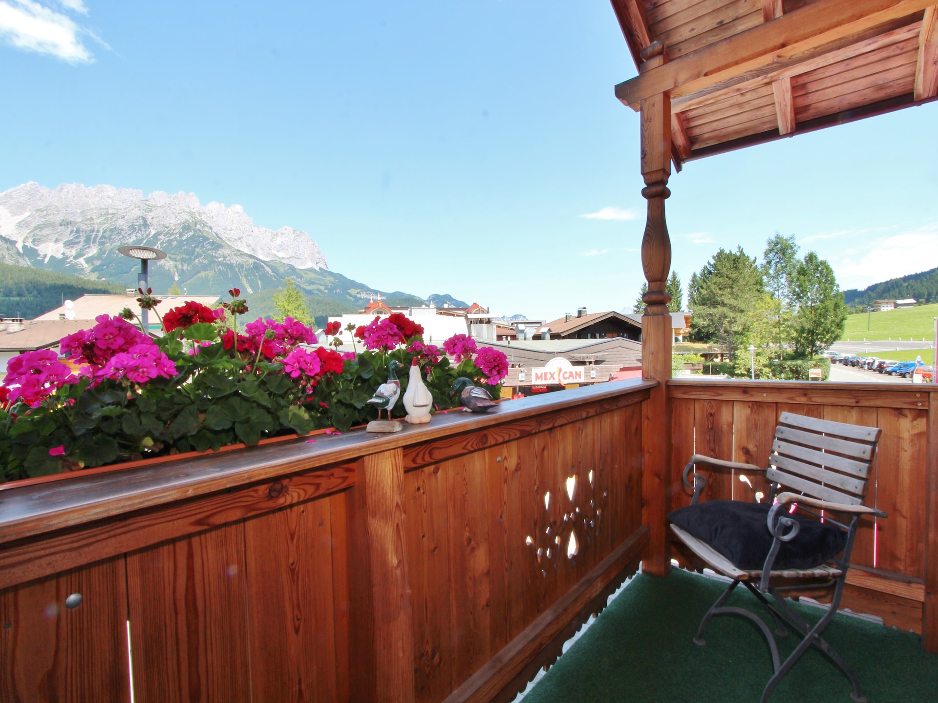 Aan de piste: Ruim chalet Kaiserliebe II in het centrum van Ellmau - foto 31