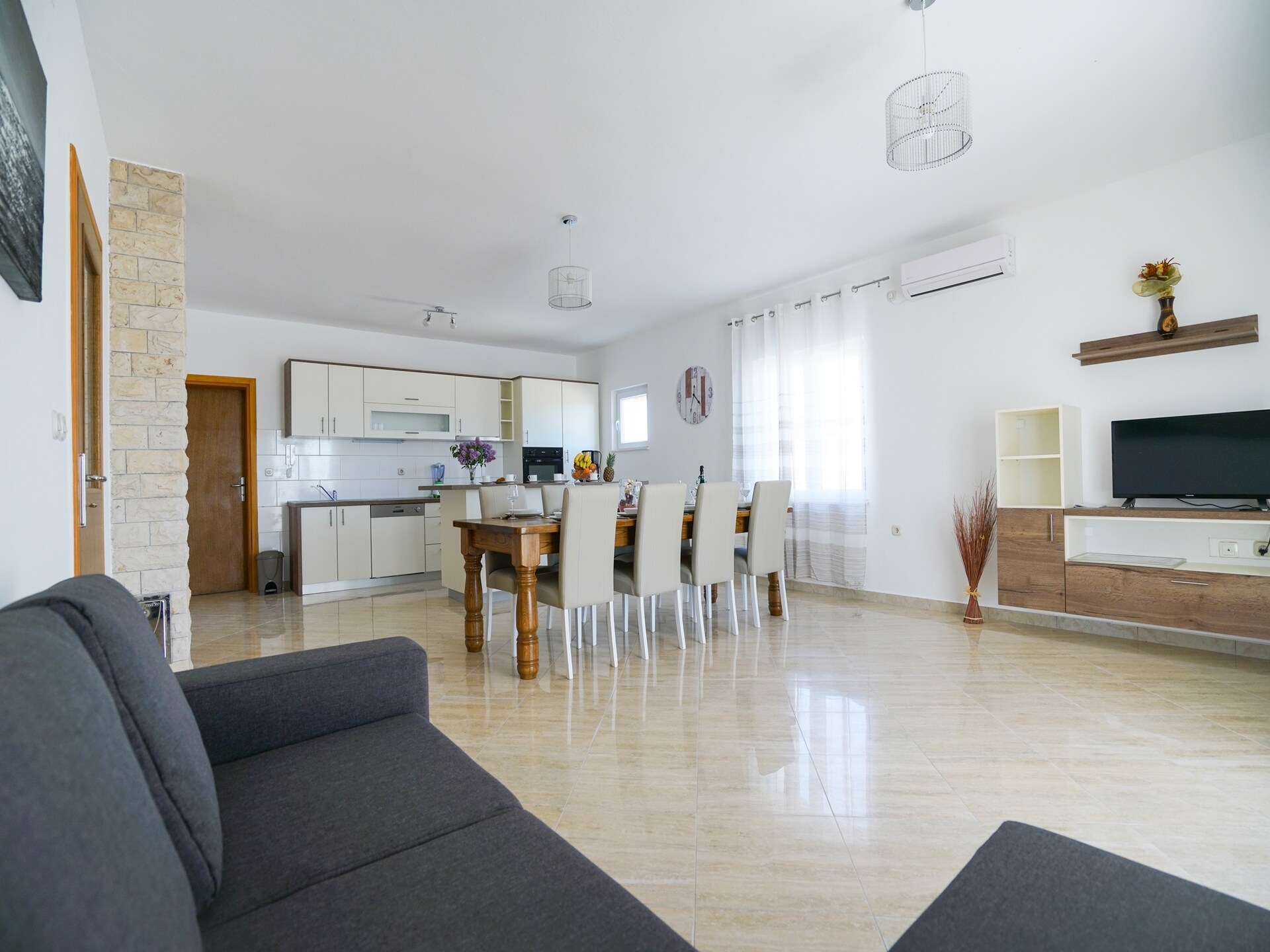 Vrijstaand vakantiehuis met privézwembad voor 8 personen nabij Zadar - foto 10