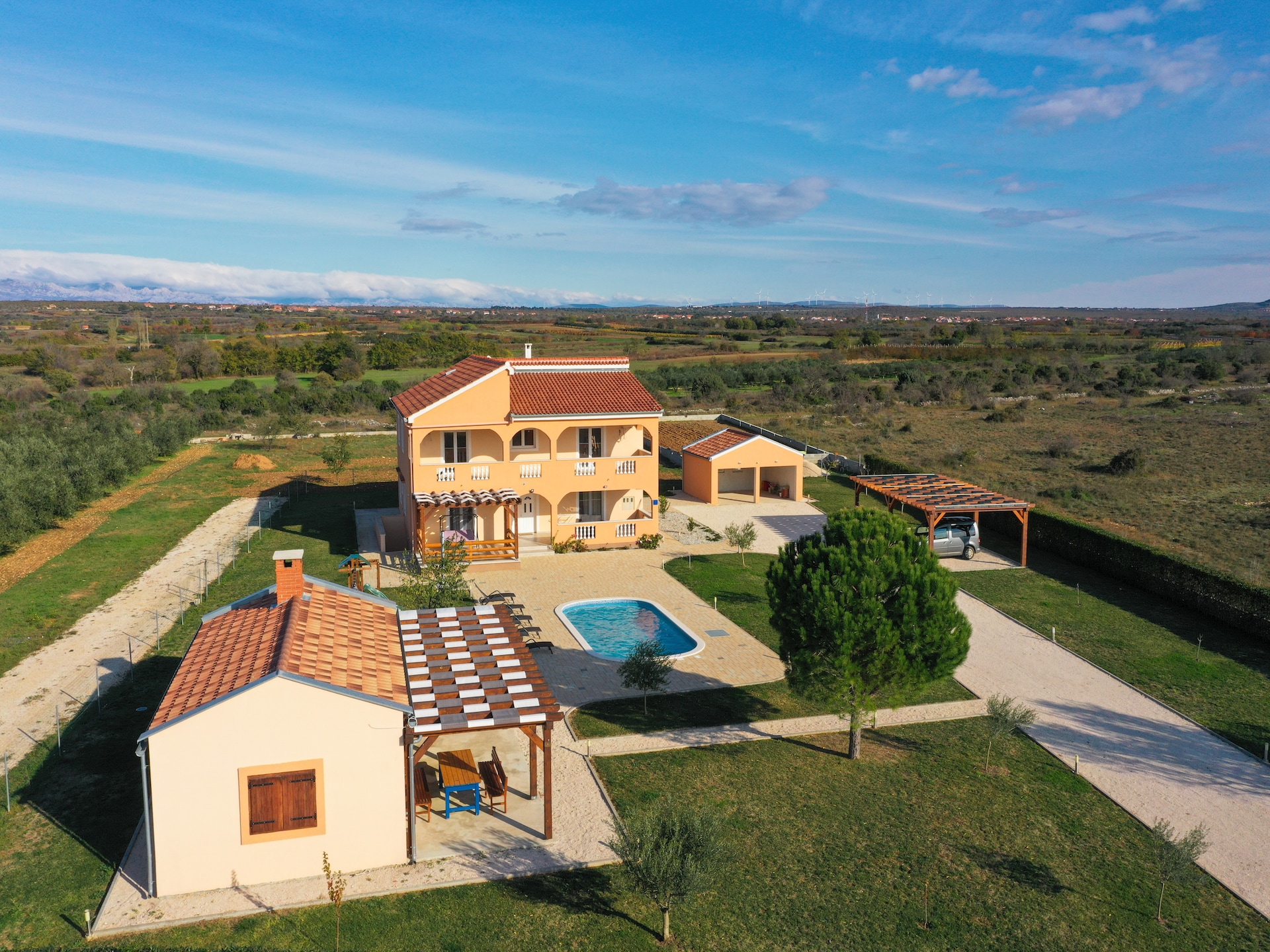 Vrijstaand vakantiehuis met privézwembad voor 8 personen nabij Zadar - foto 39