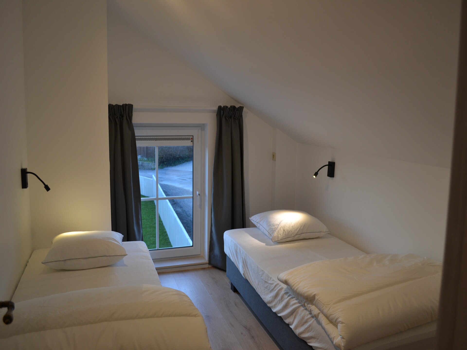 Privézwembad en panoramische sauna in vakantiehuis Vue d'en Haut, Enneille - foto 13