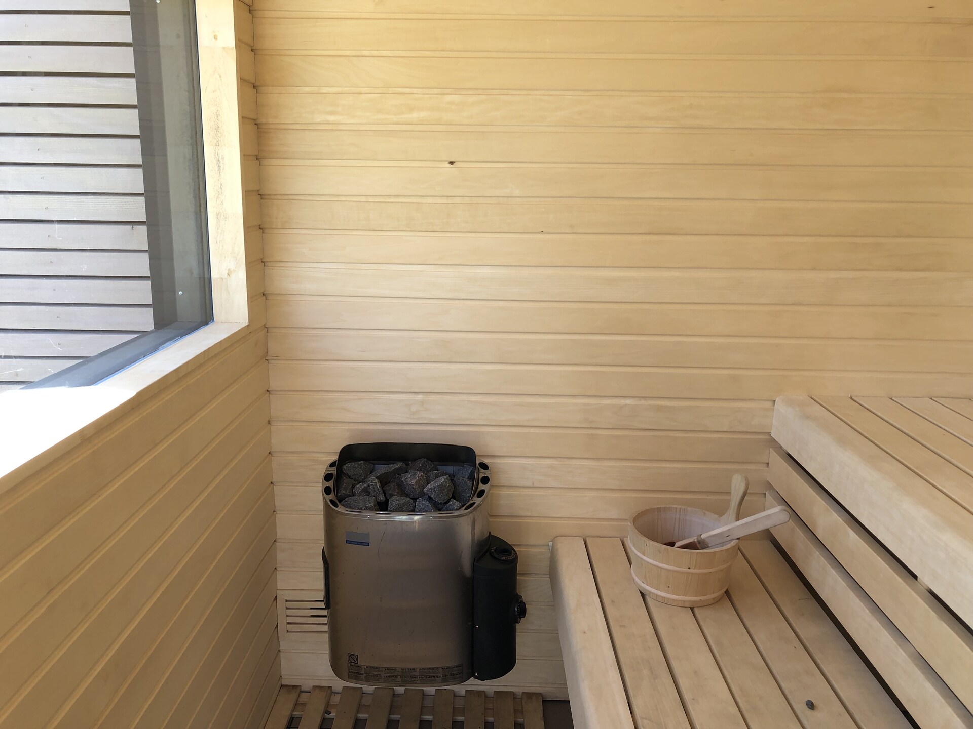 Privézwembad en panoramische sauna in vakantiehuis Vue d'en Haut, Enneille - foto 27