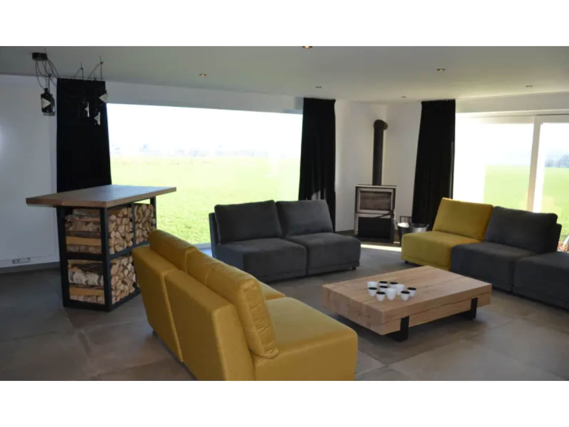 Privézwembad en panoramische sauna in vakantiehuis Vue d'en Haut, Enneille - foto 17