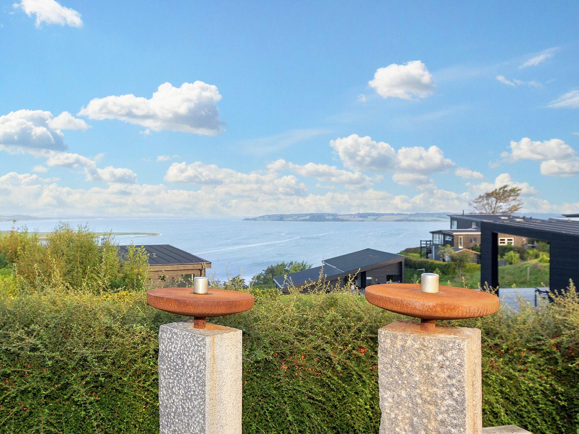 Aan zee: Modern vakantiehuis met fjordzicht in Løgstrup - foto 5
