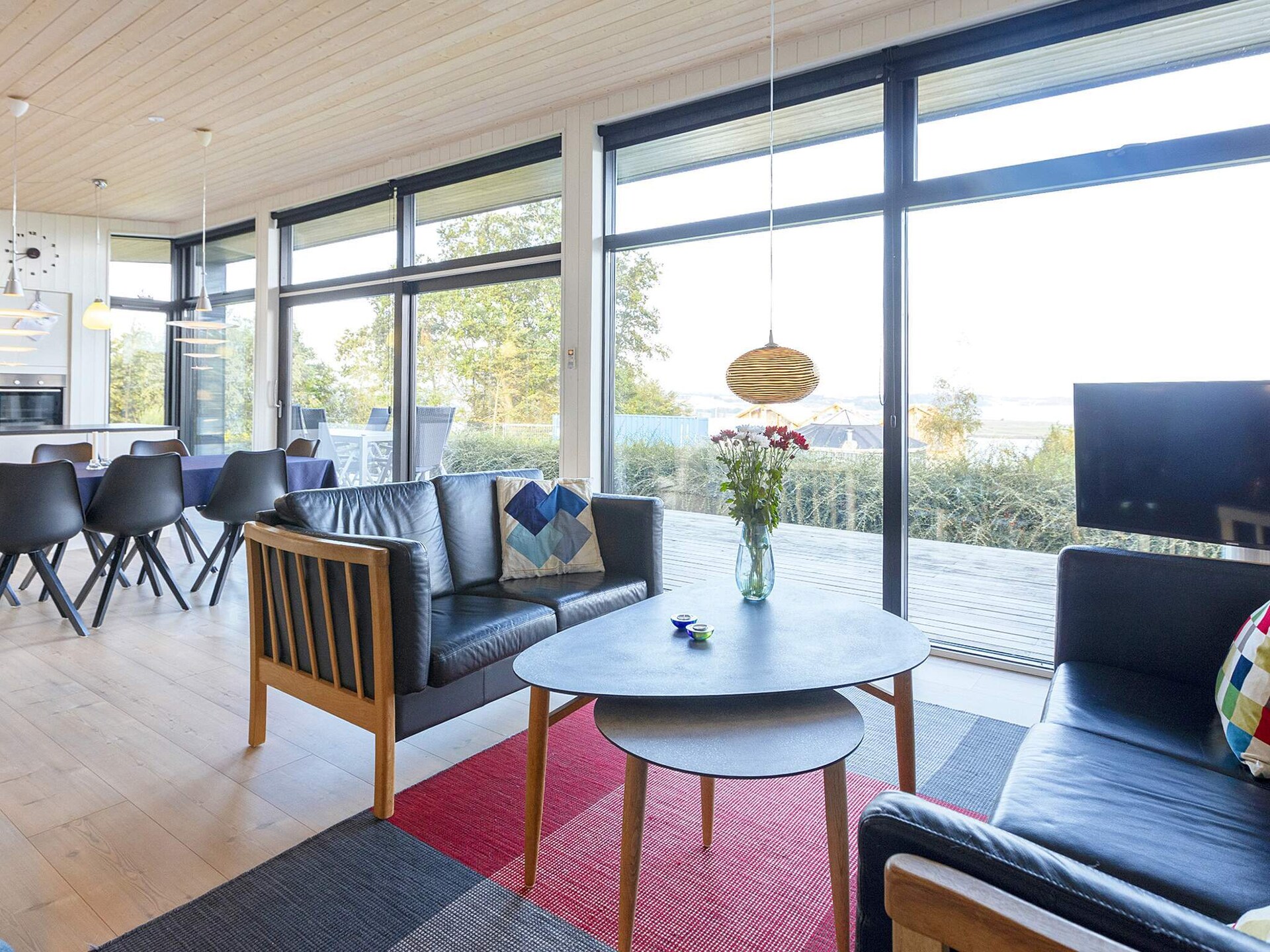 Aan zee: Modern vakantiehuis met fjordzicht in Løgstrup - foto 36