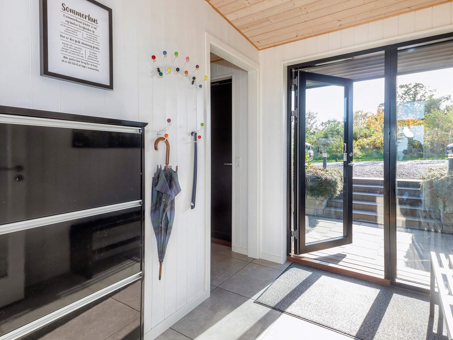 Aan zee: Modern vakantiehuis met fjordzicht in Løgstrup - foto 41