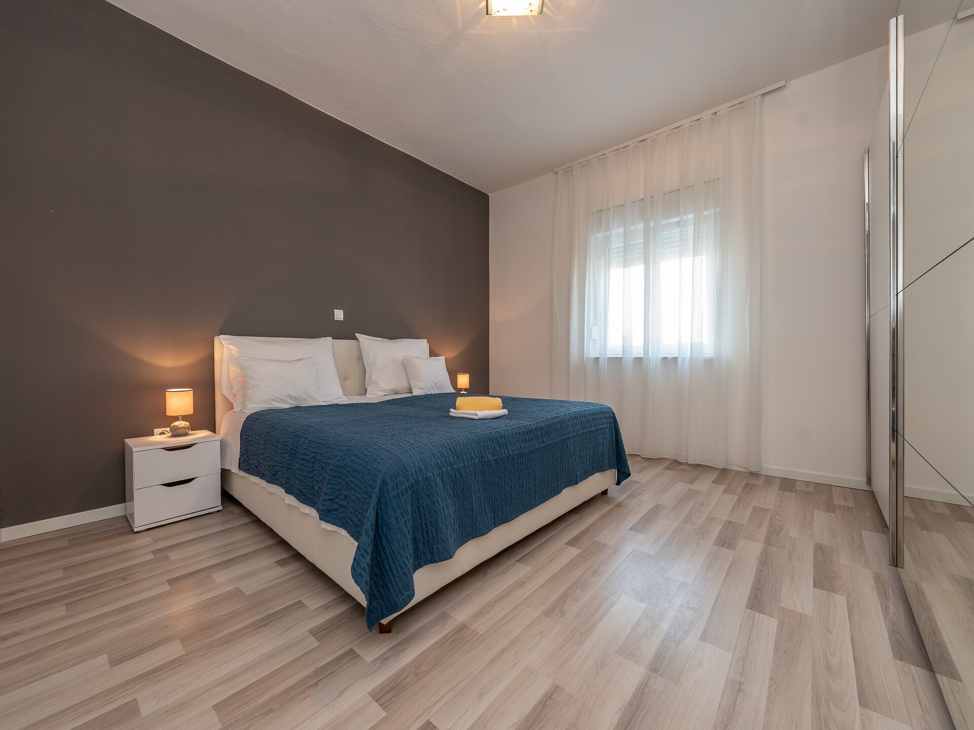 Ruim modern vakantiehuis voor 12 personen met privézwembad in Galovac - foto 2