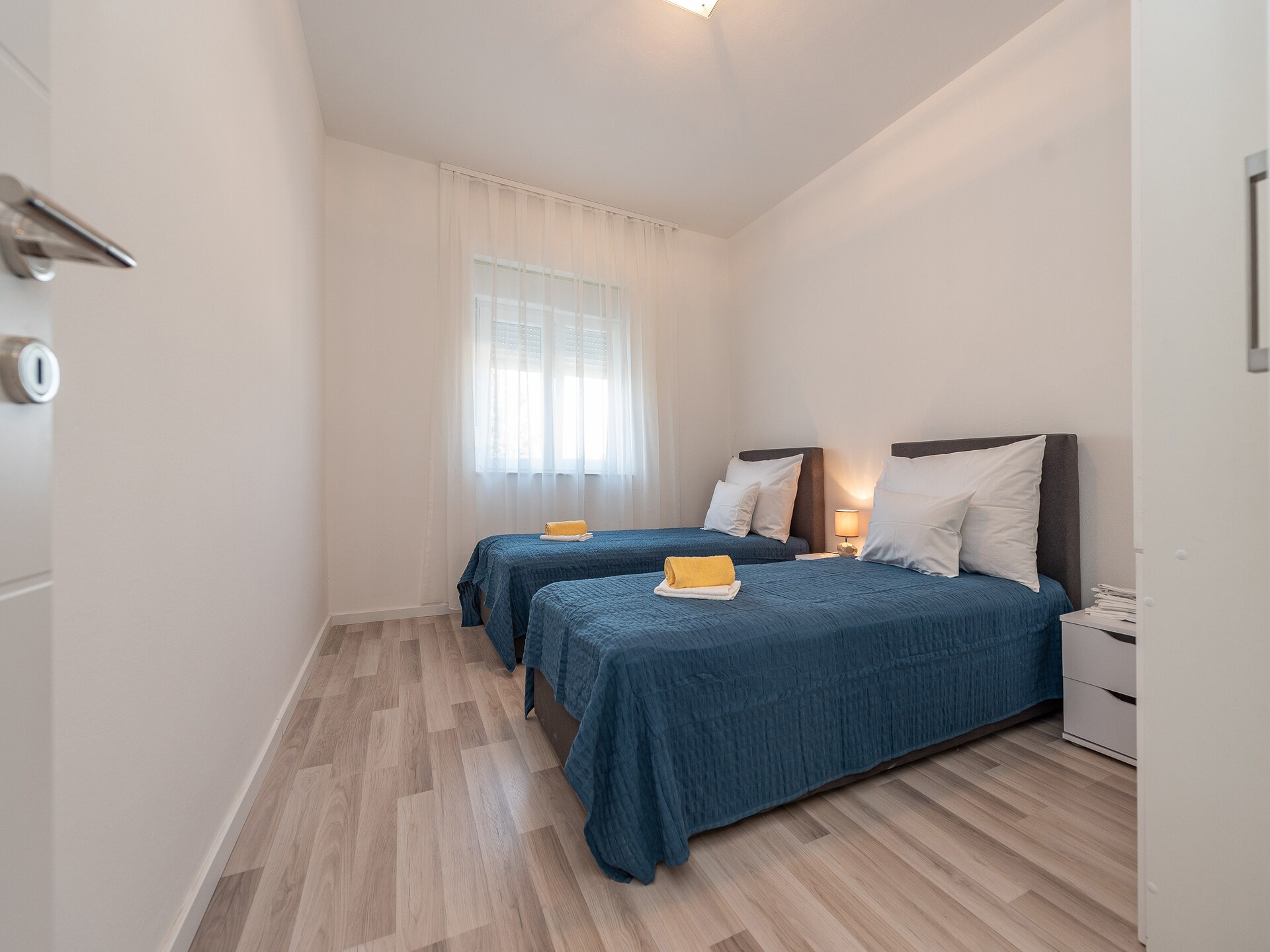 Ruim modern vakantiehuis voor 12 personen met privézwembad in Galovac - foto 18
