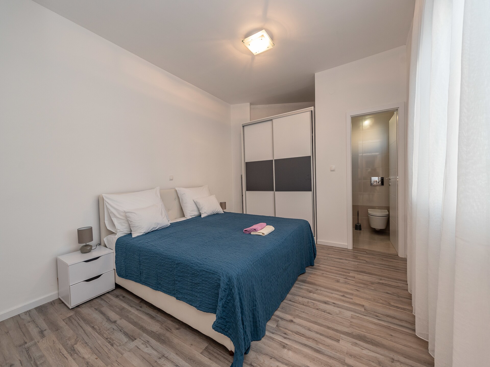 Ruim modern vakantiehuis voor 12 personen met privézwembad in Galovac - foto 27