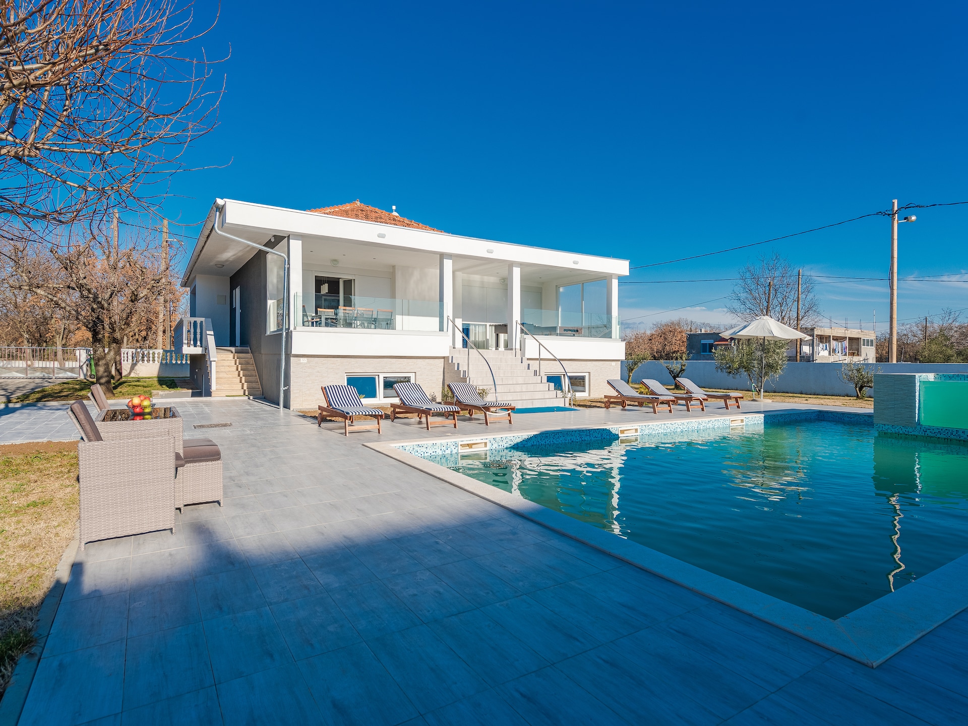 Ruim modern vakantiehuis voor 12 personen met privézwembad in Galovac - foto 19