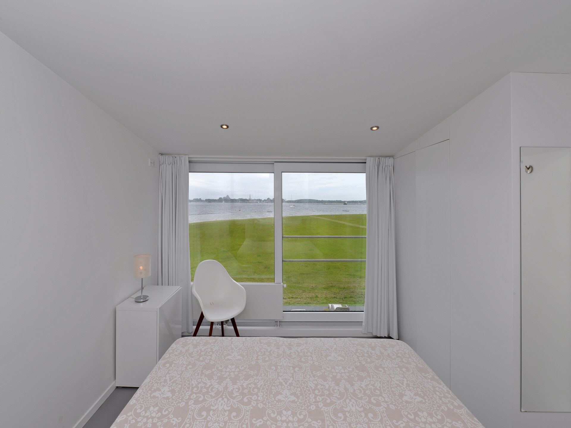Havenweg 12: Vakantiehuis aan het meer in Kamperland met privésteiger - foto 18