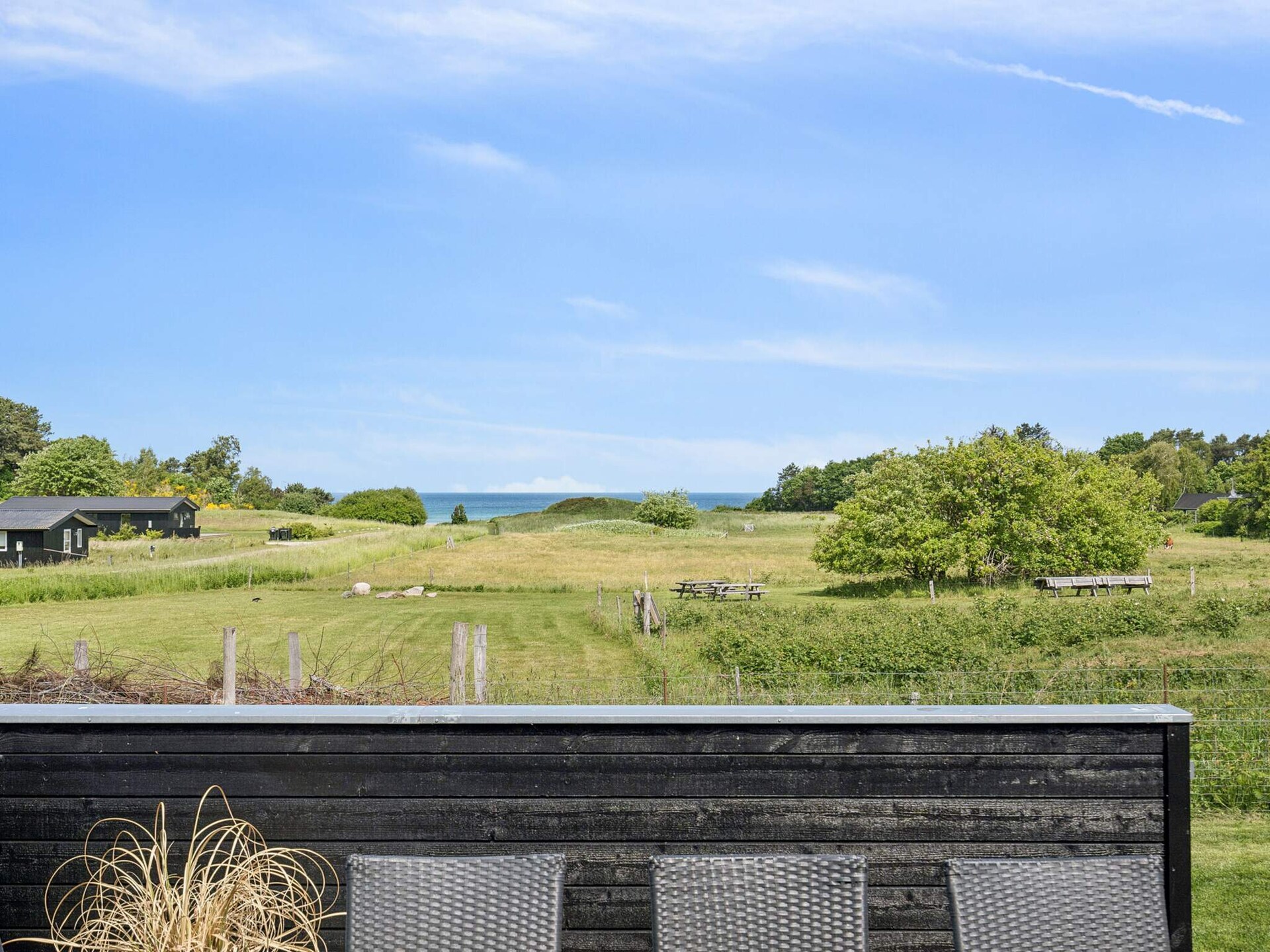 Groots vakantiehuis met zwembad, sauna & zeezicht op 250m van strand - foto 40