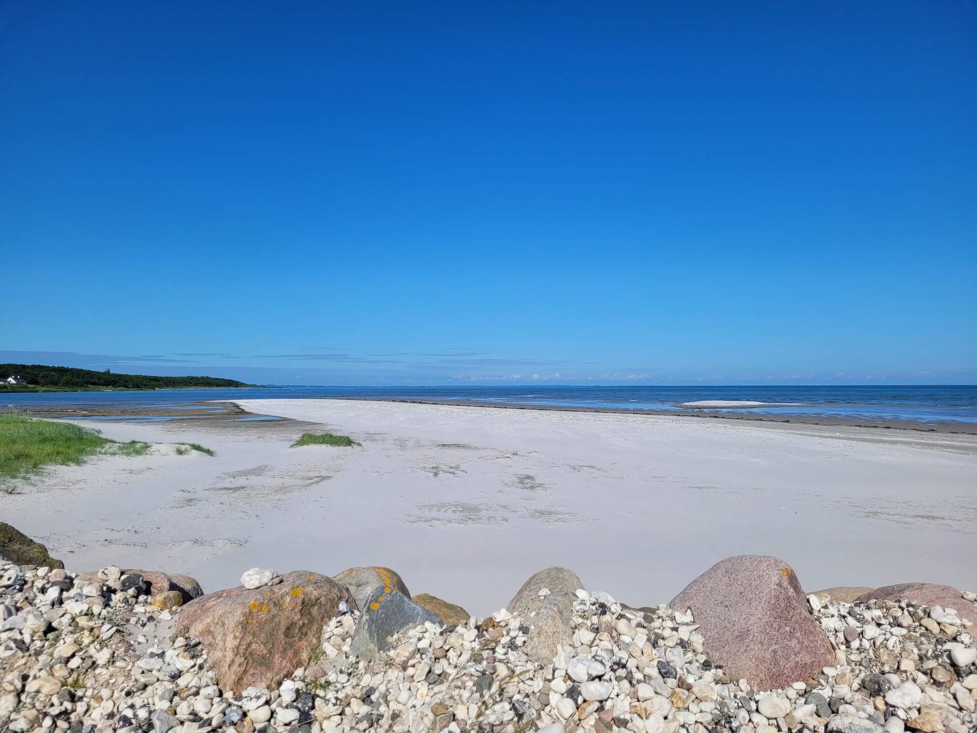 Groots vakantiehuis met zwembad, sauna & zeezicht op 250m van strand - foto 17