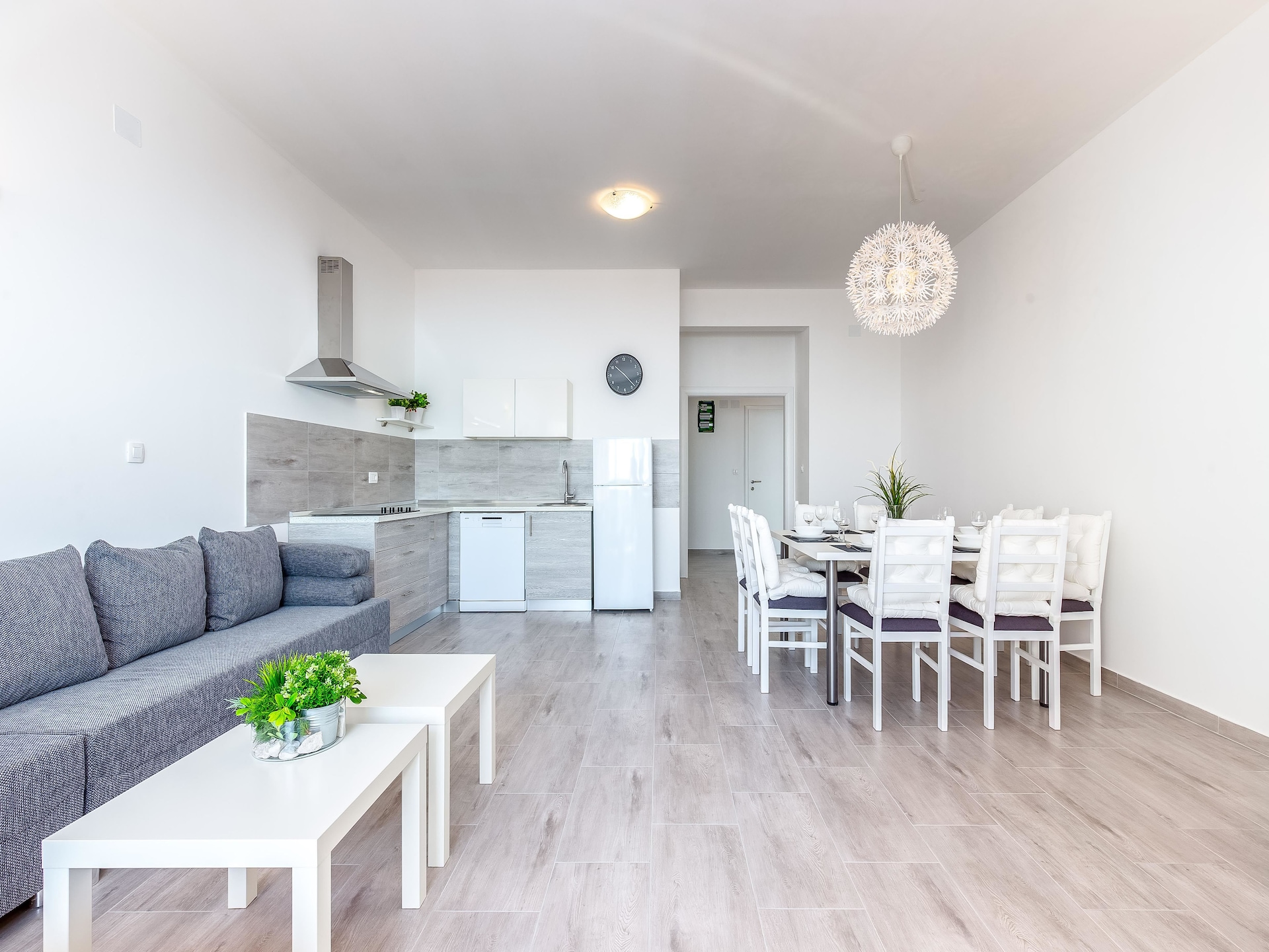 Villa Veronique VVF: Zeezicht & zwembad op 90m van strand in Dramalj - foto 8