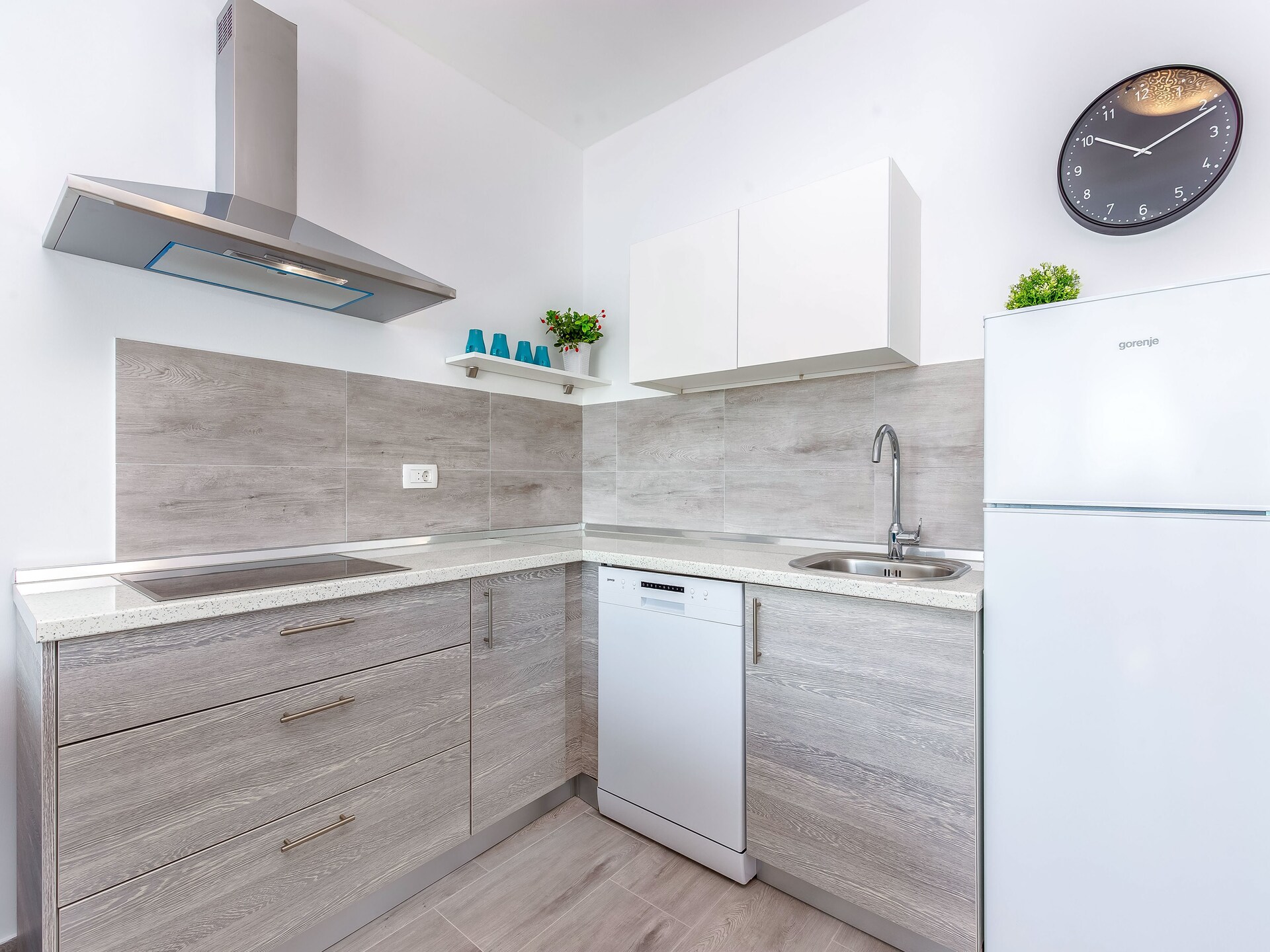 Villa Veronique VVG: Zeezicht & Golf op 90m van Strand in Dramalj - foto 4