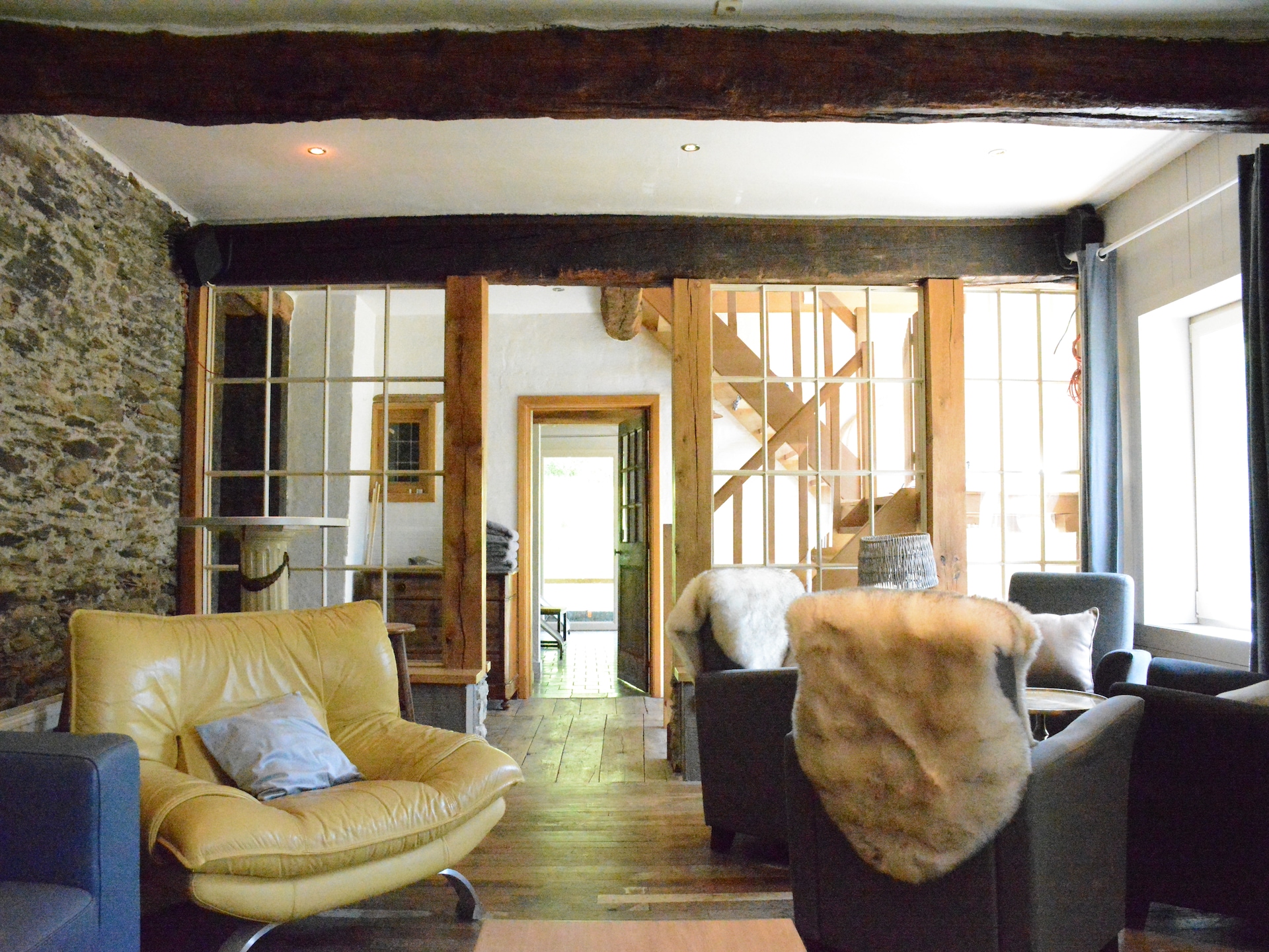 15-persoons wellnessvakantiehuis in authentieke Ardense boerderij, Bièvre - foto 4