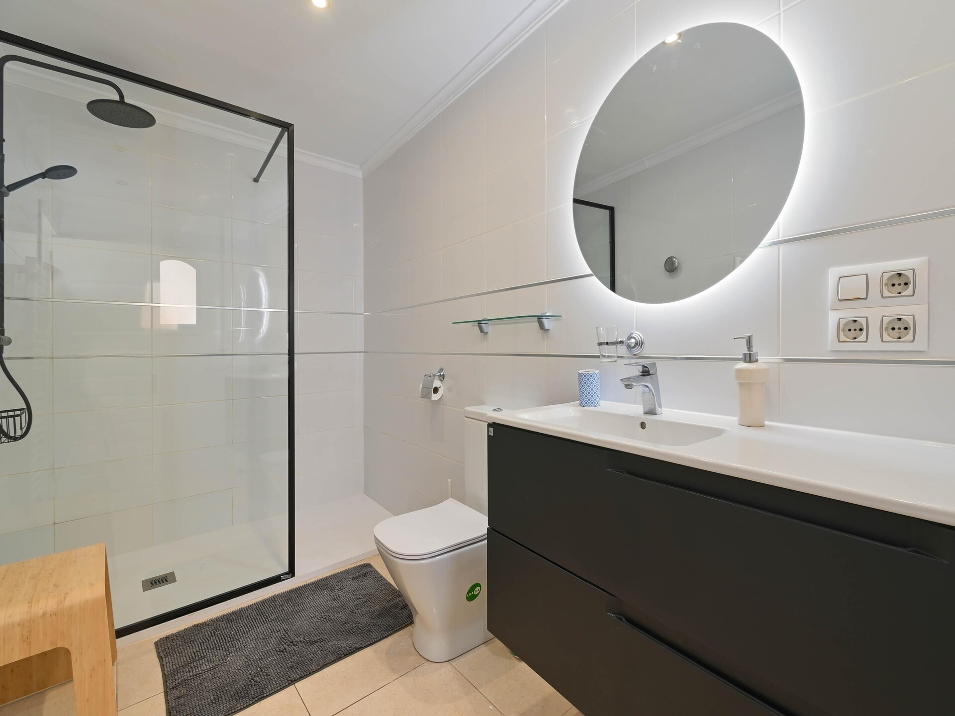 Villa Sonrisa: Ruime huisdiervriendelijke villa met zwembad in hartje Benissa - foto 36