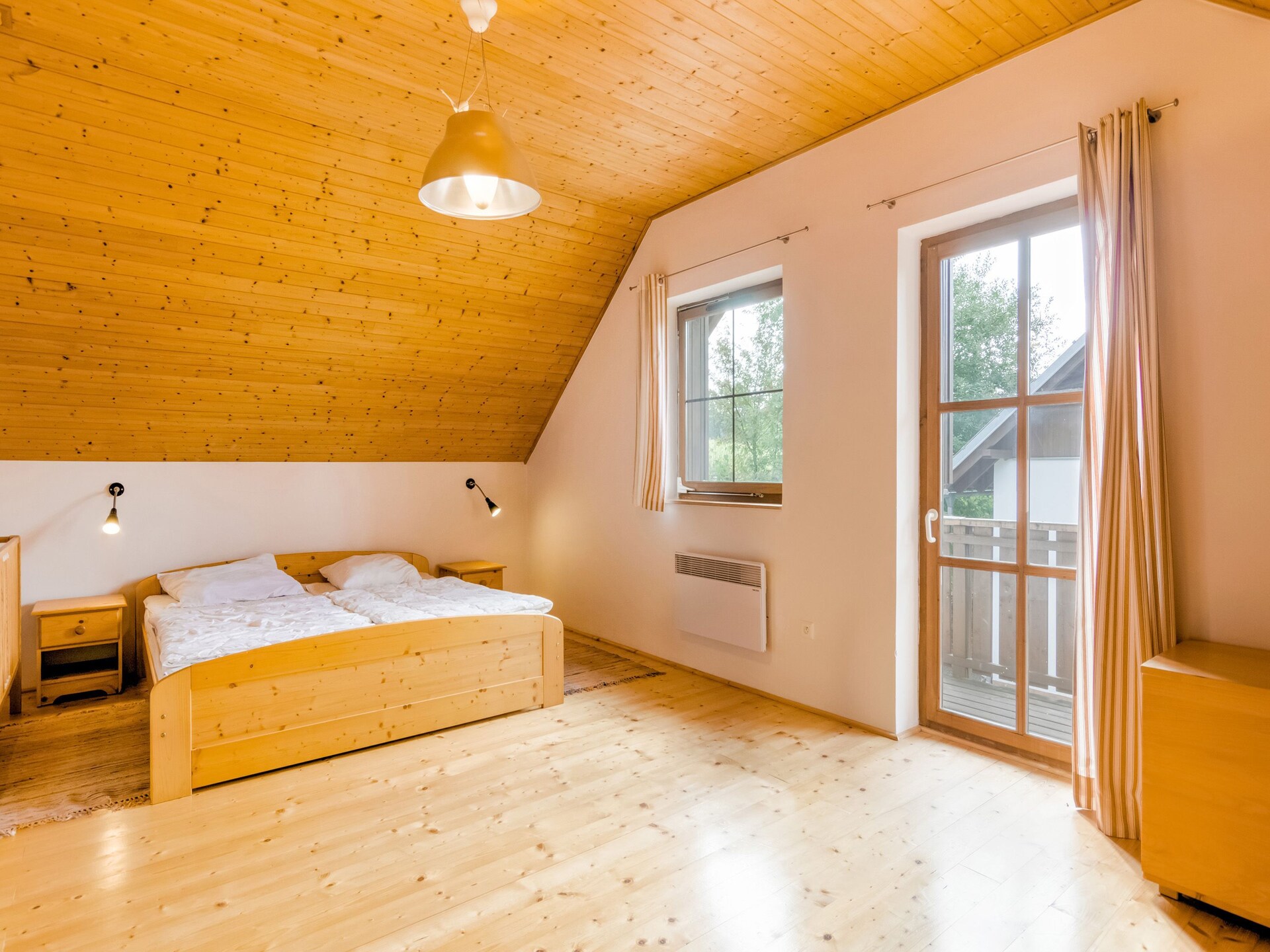 Vrijstaand vakantiehuis aan de golfbaan in het Reuzengebergte voor 8 personen - foto 15