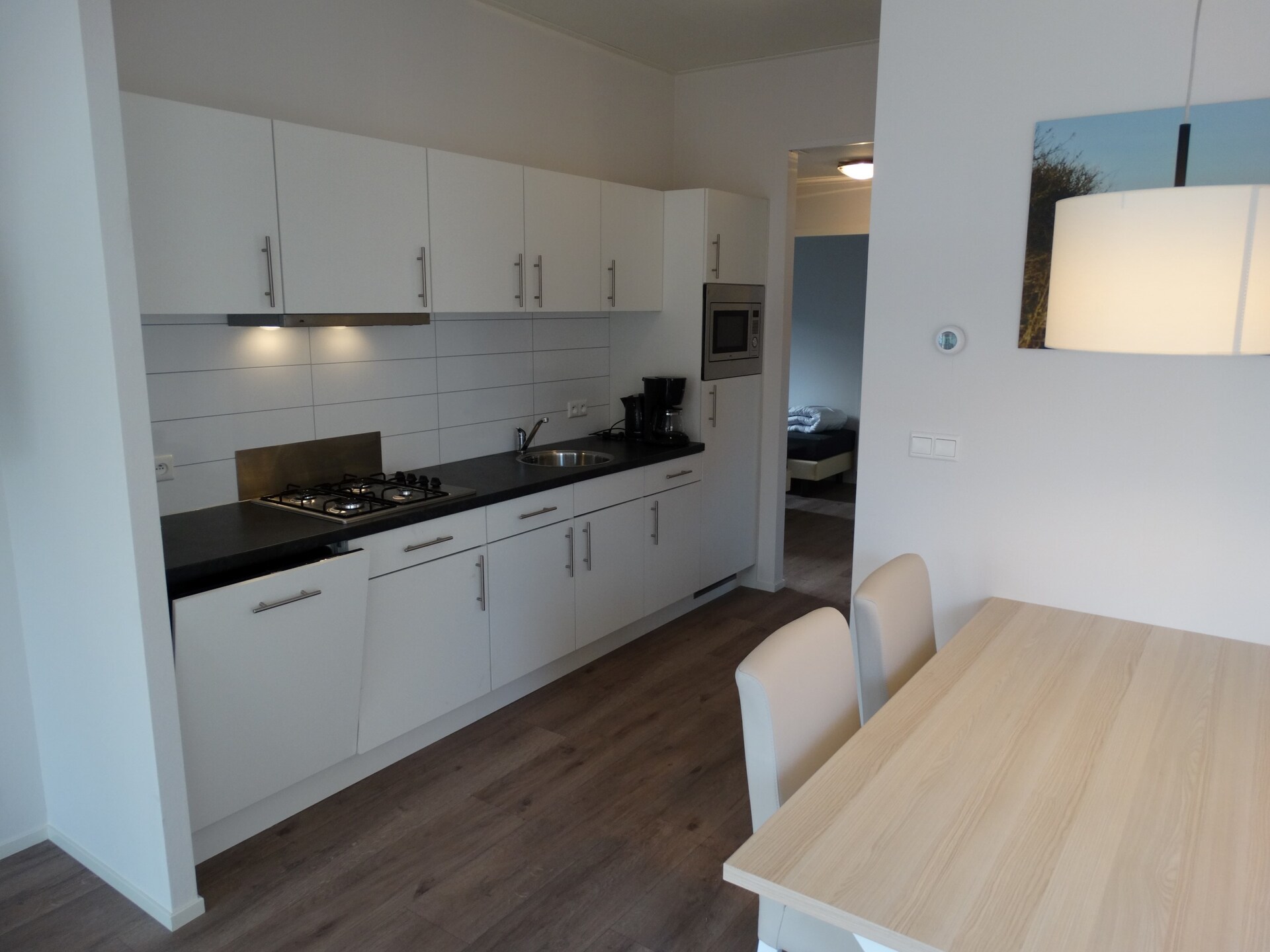 Lichte bungalow voor 4 met tuin en wifi, vlakbij strand Bredene - foto 3