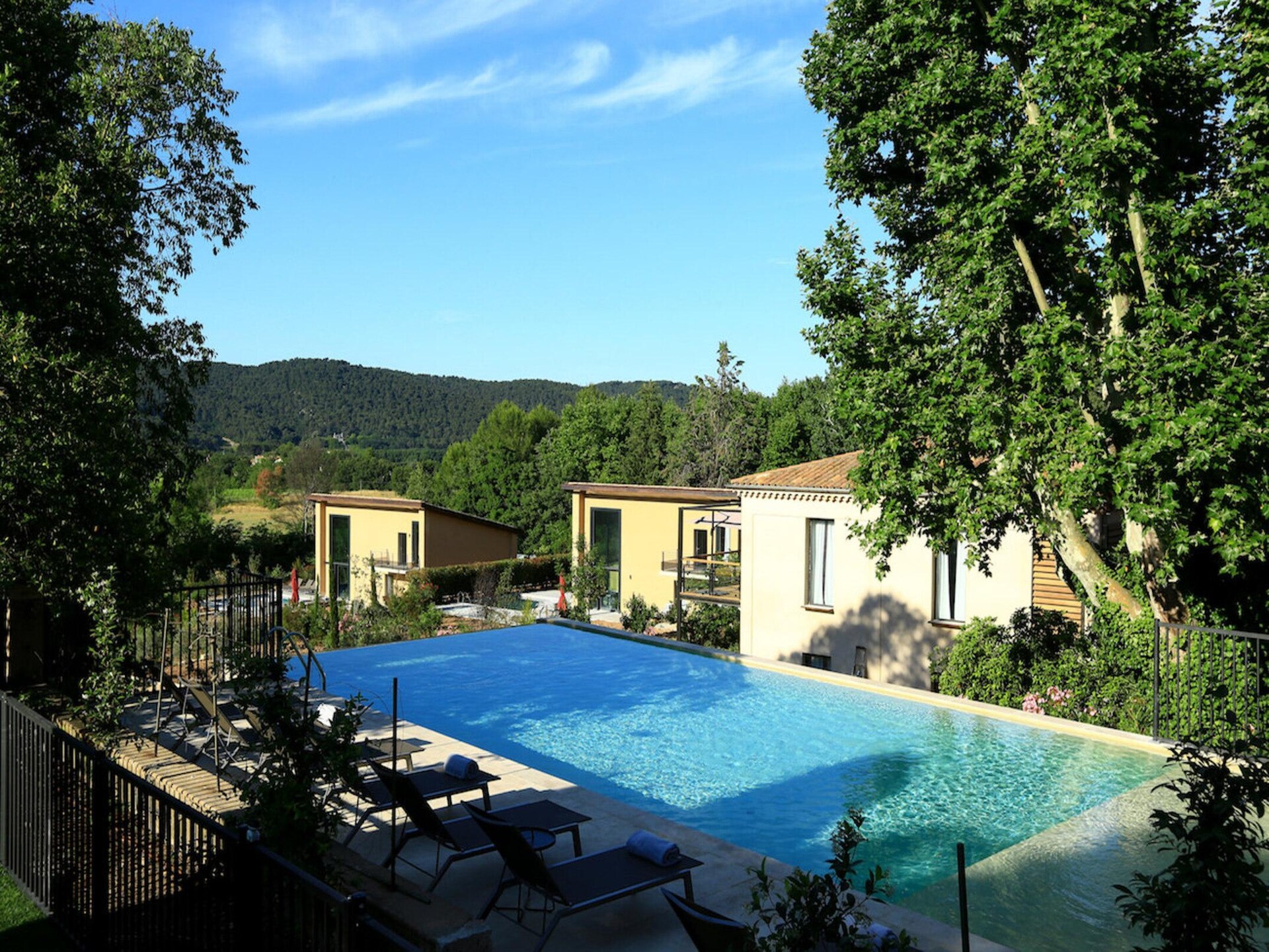 Ruim appartement voor 7 in Bonnieux met zwembad en uitzicht op de Luberon - foto 22