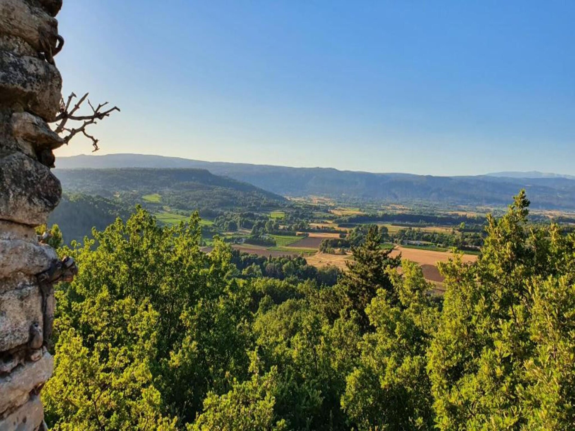 Ruim appartement voor 7 in Bonnieux met zwembad en uitzicht op de Luberon - foto 29