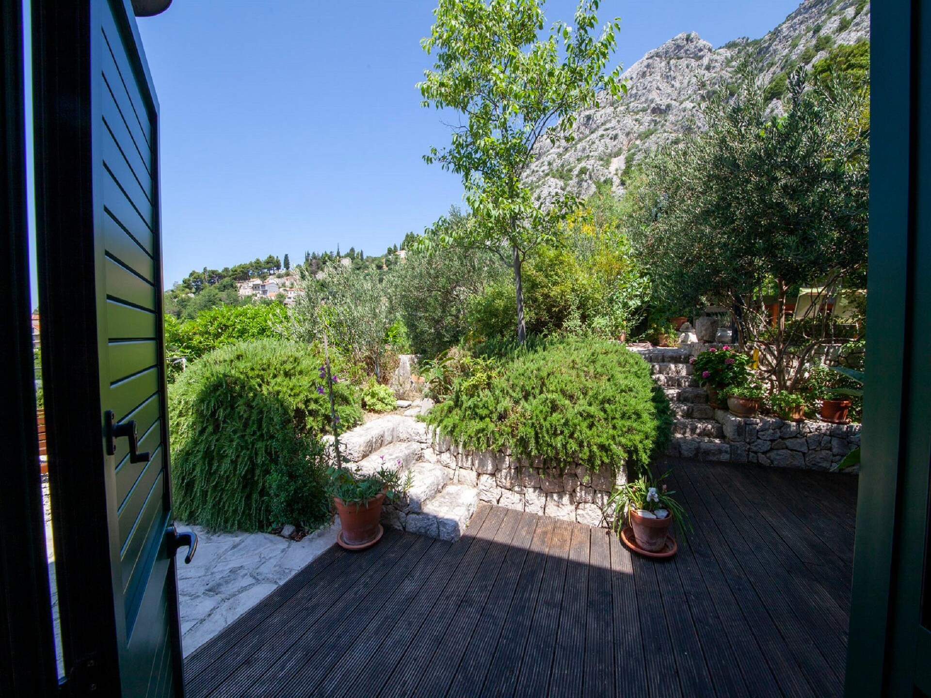 Stijlvol vrijstaand huis met jacuzzi, dakterras en zeezicht in Makarska - foto 22