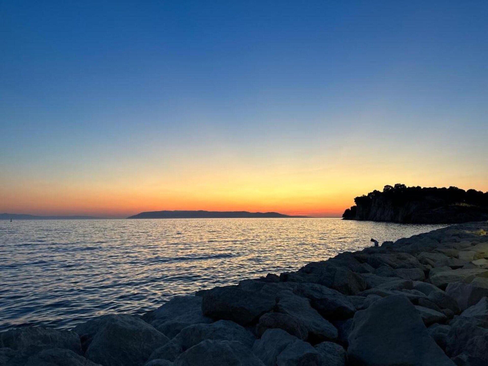 Stijlvol vrijstaand huis met jacuzzi, dakterras en zeezicht in Makarska - foto 35