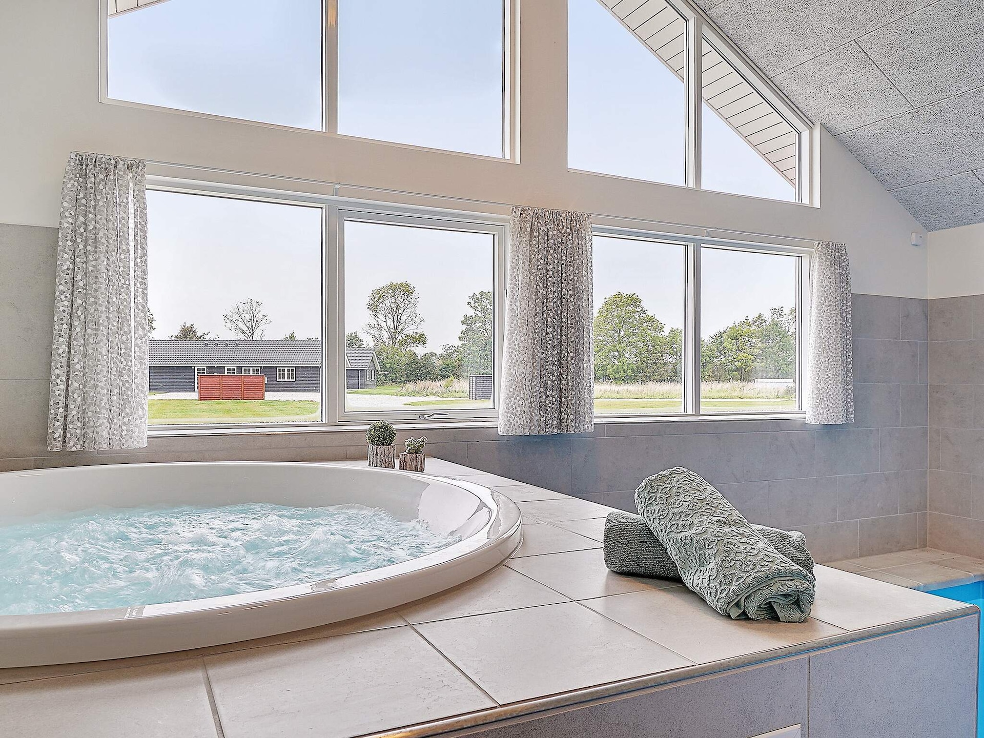 Luxe vakantiehuis met zwembad, sauna en whirlpool nabij Grenå Strand, 18 pers. - foto 17