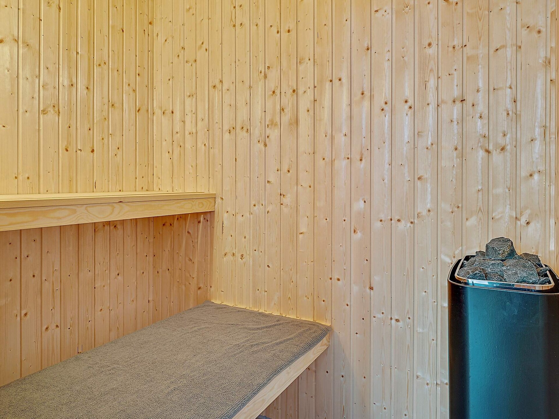 Luxe vakantiehuis met zwembad, sauna en whirlpool nabij Grenå Strand, 18 pers. - foto 45