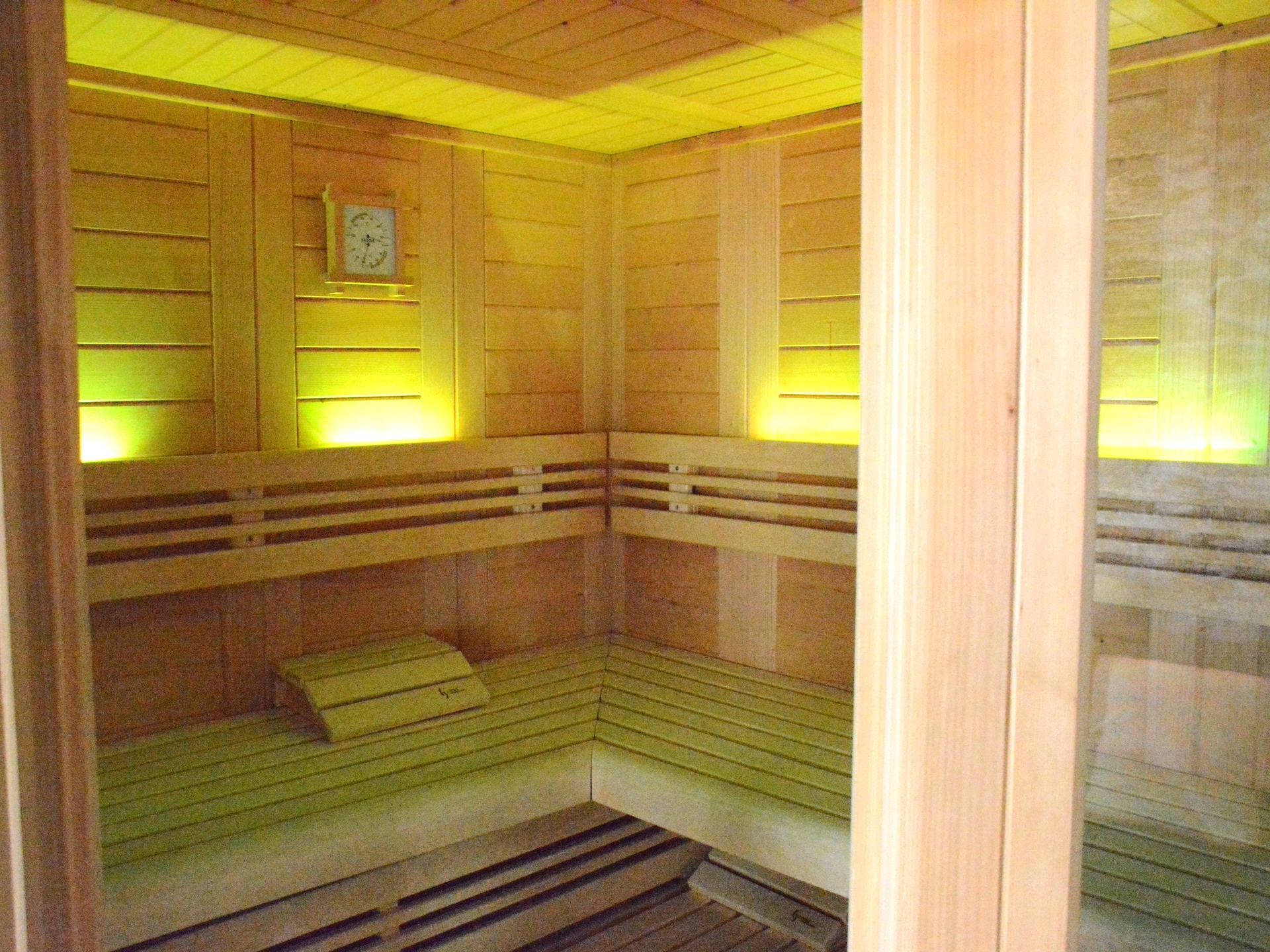 24-persoons vakantiehuis Likthuus met sauna en bubbelbad in Bièvre - foto 35
