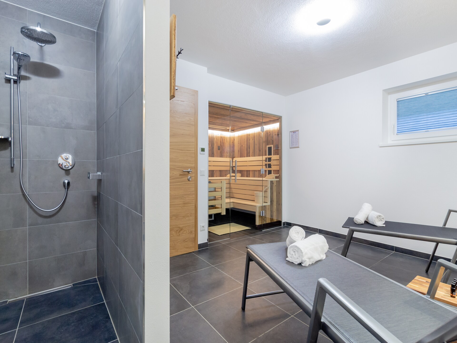 Centraal gelegen luxe chalet in Krimml voor 10 personen - foto 27