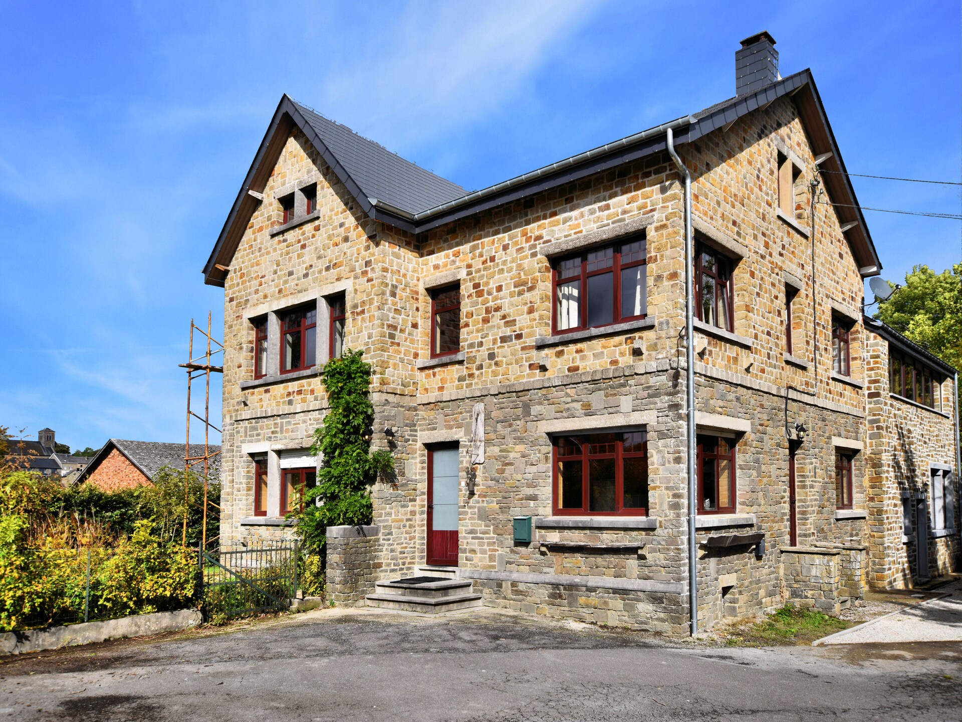 Luxe 10-persoons villa met privé wellness en spelletjesruimte in Erezée - foto 1