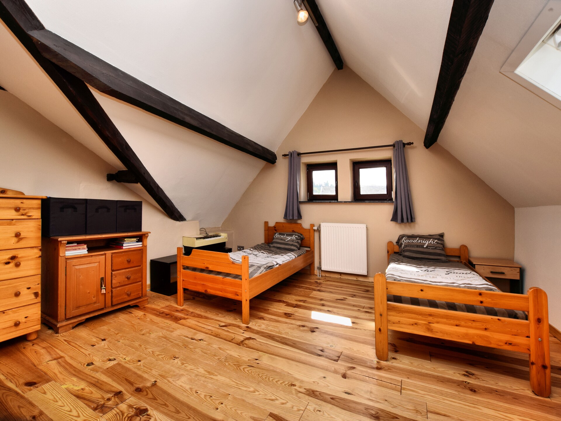 Luxe 10-persoons villa met privé wellness en spelletjesruimte in Erezée - foto 27