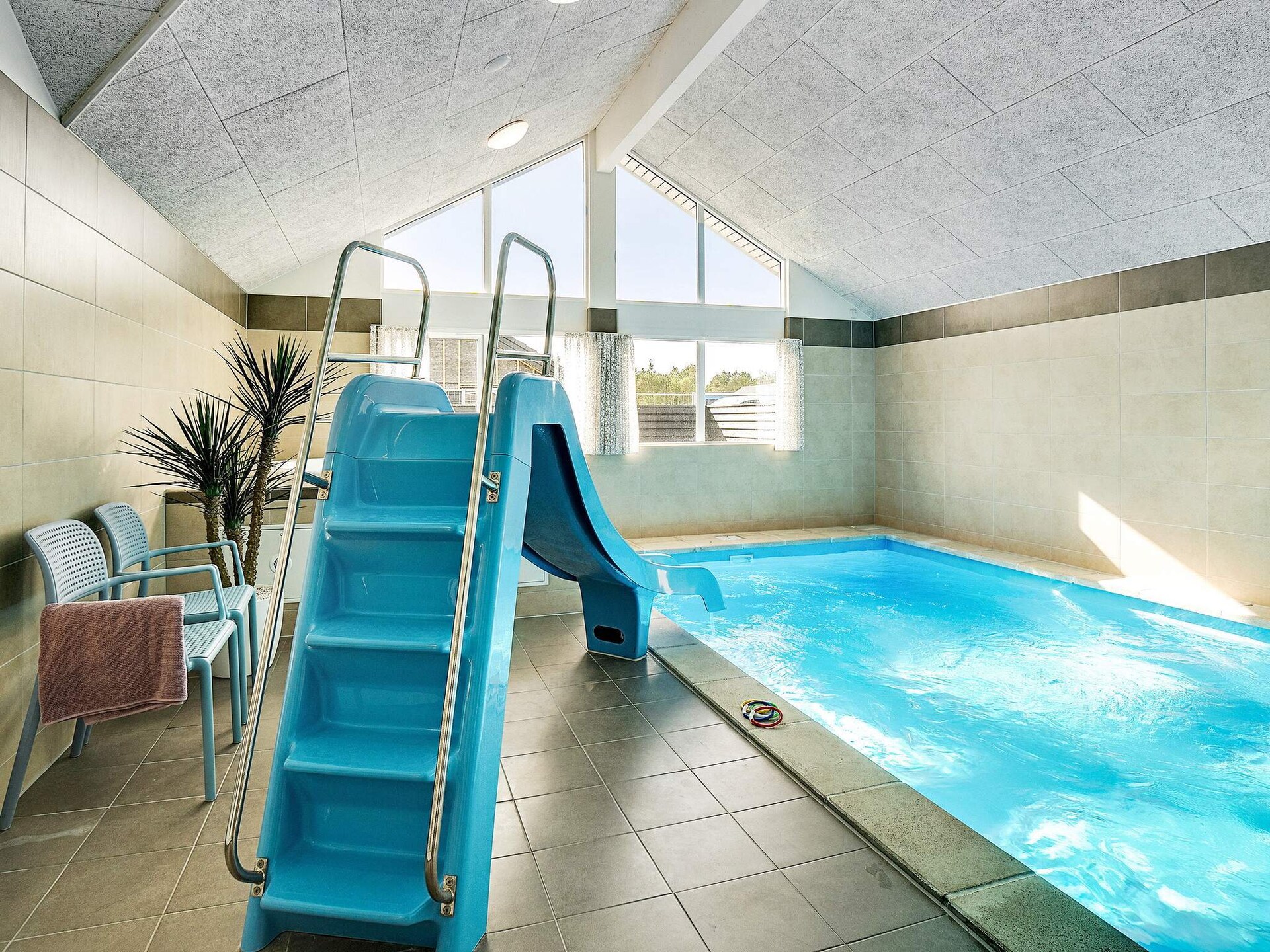 Groot vakantiehuis met zwembad en sauna bij Houstrup Strand - foto 2