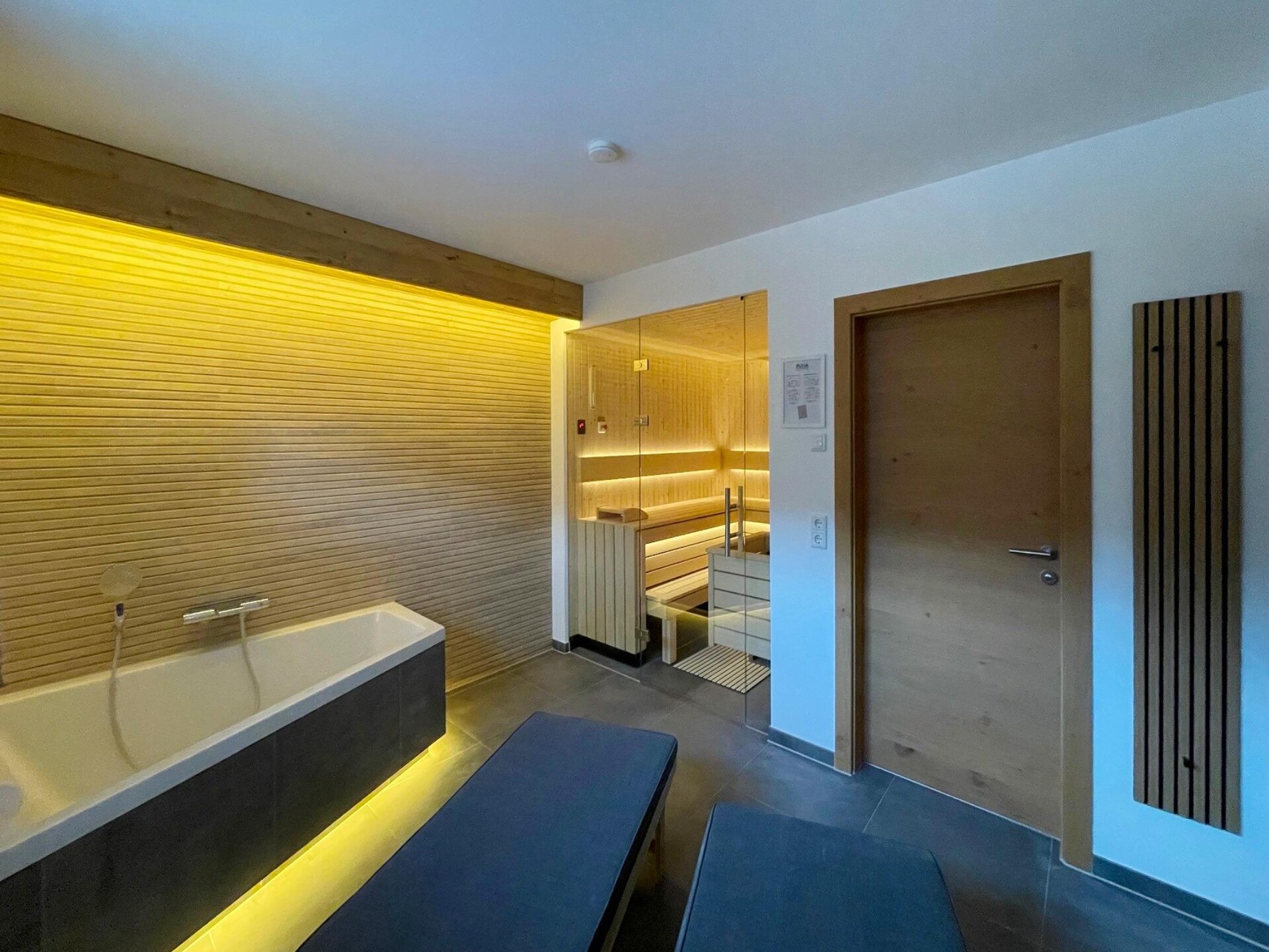 Gerenoveerd 8-persoons chalet met sauna, vlakbij de skilift in Mühlbach - foto 24