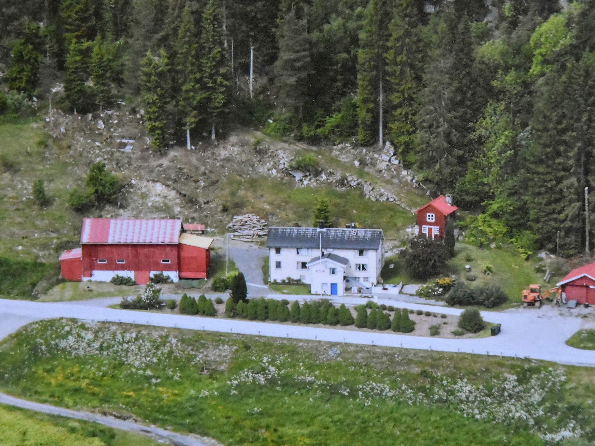 Ruim vakantiehuis in Eidsvåg met uitzicht op de fjord - foto 8