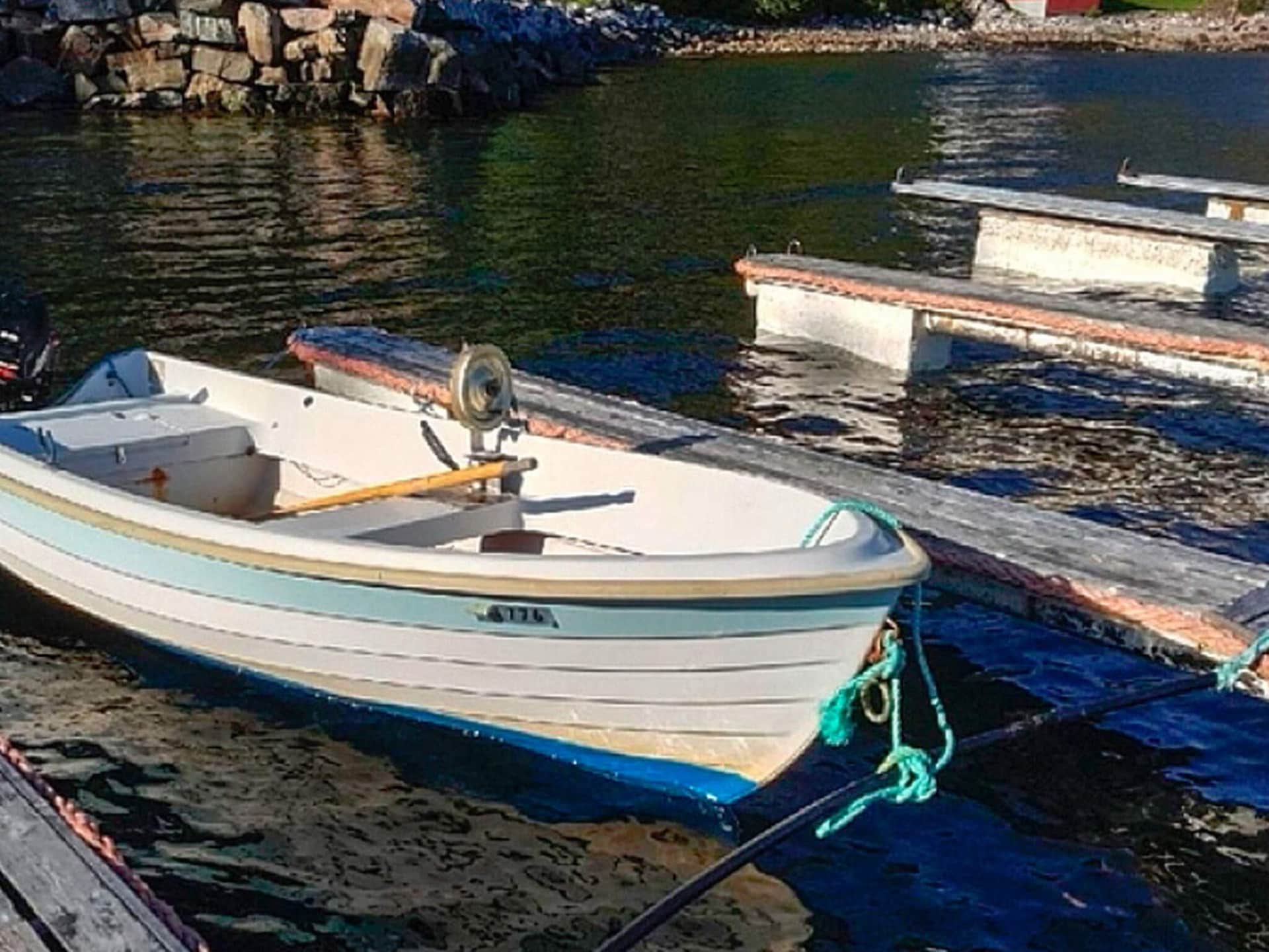 Ruim vakantiehuis in Eidsvåg met uitzicht op de fjord - foto 24