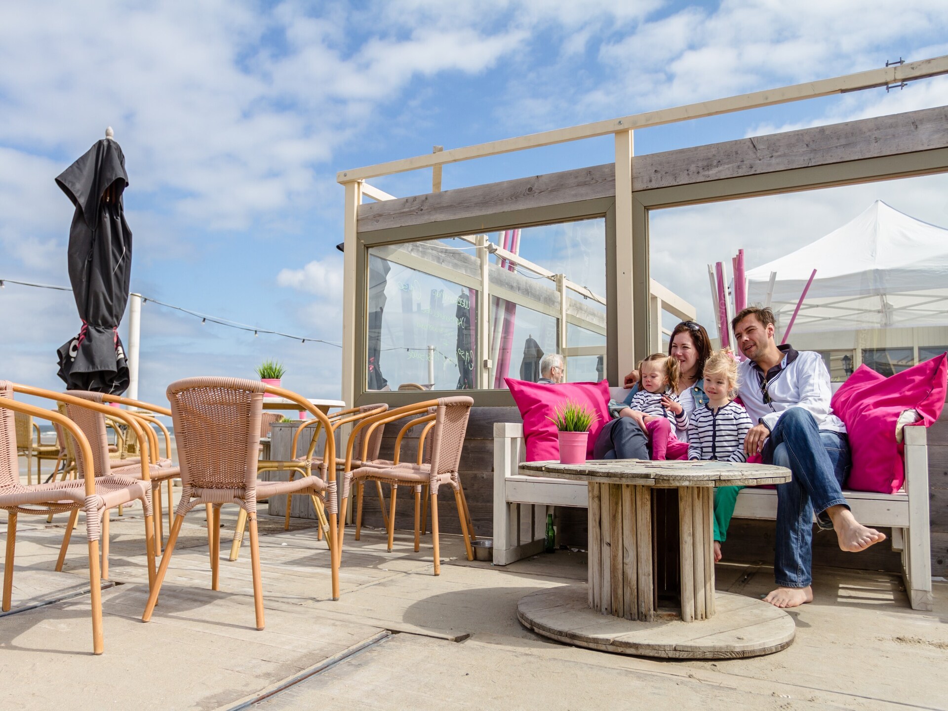 Modern chalet op Vakantiepark Kijkduin: strand, duinen en hondvriendelijk genieten - foto 24