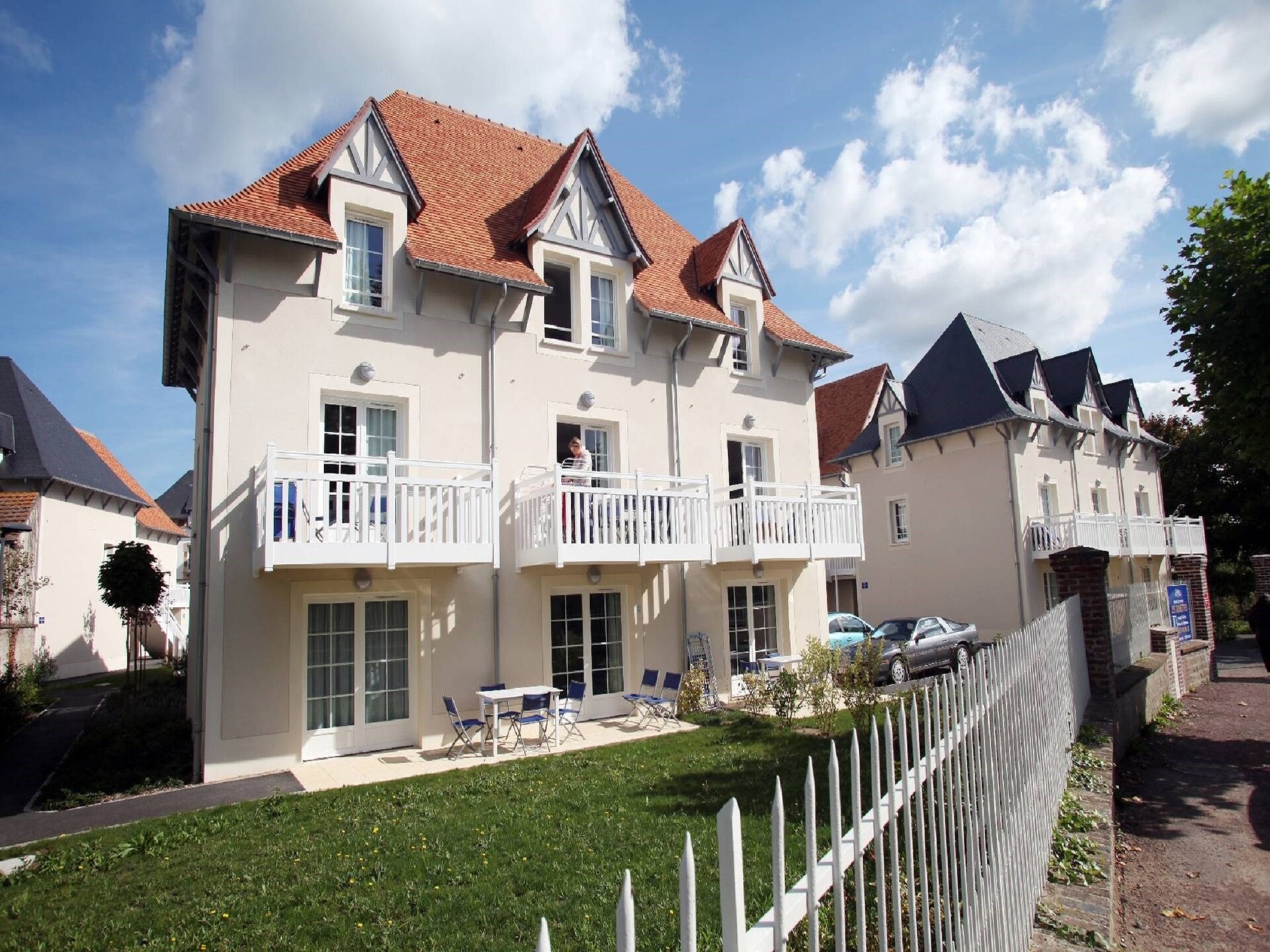 Duplex voor 6 personen met zwembad en balkon, op loopafstand van het strand in Cabourg - foto 1
