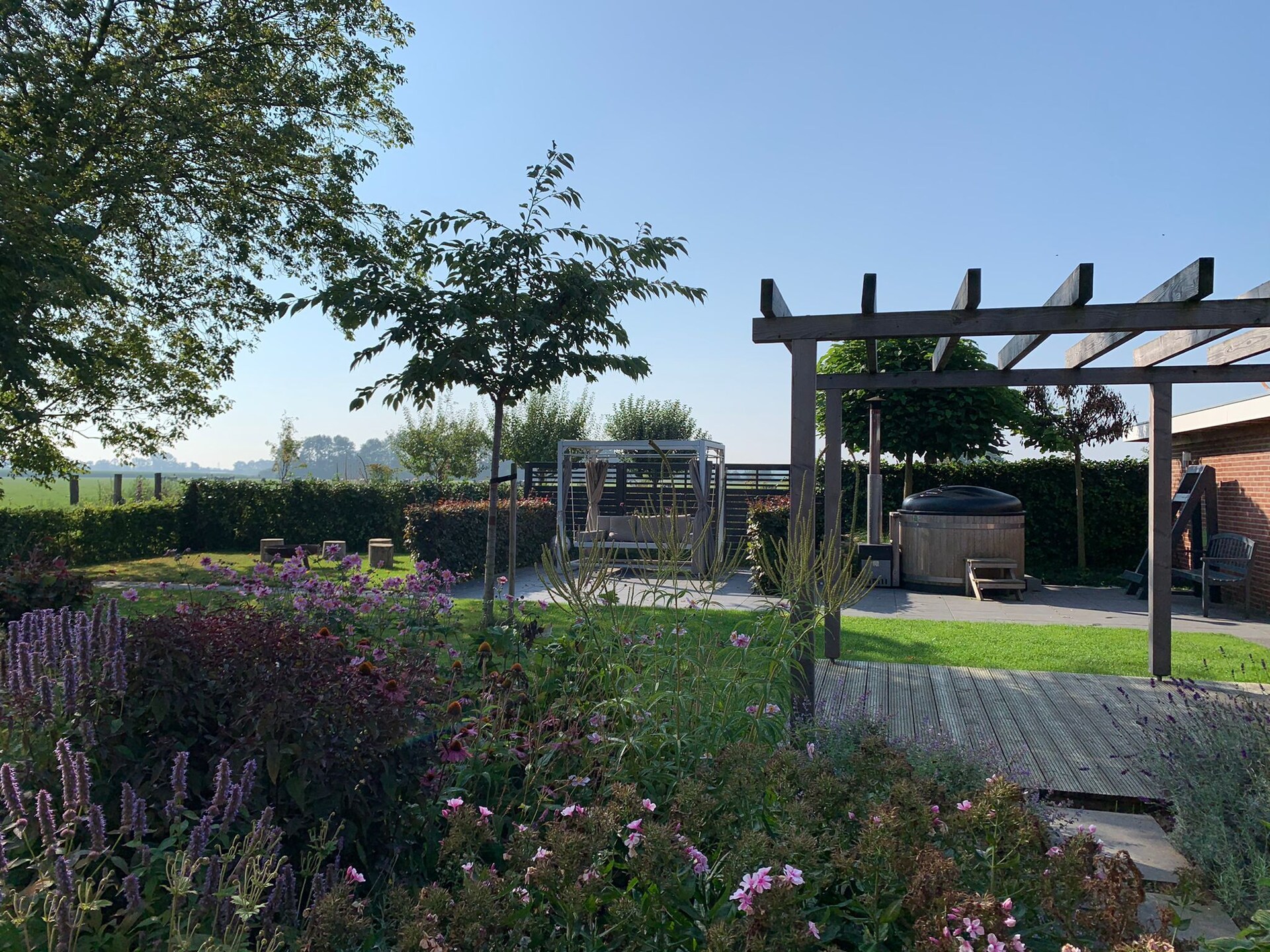 Villa Grenszicht: luxe villa met hottub, sauna en ruime tuin in Gelderland - foto 37
