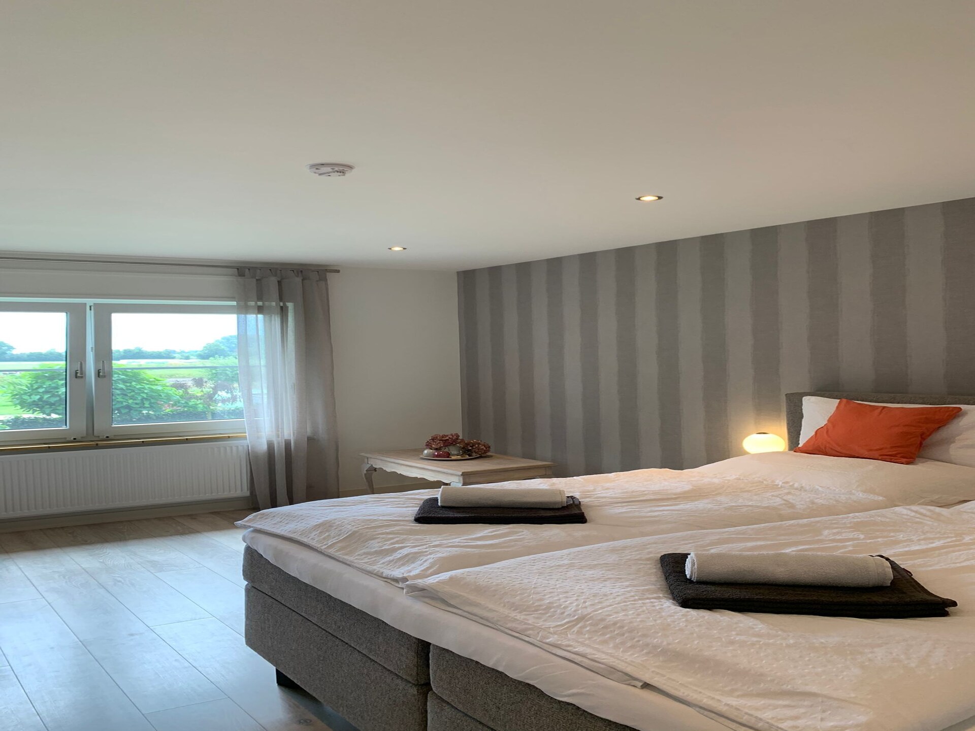 Villa Grenszicht: luxe villa met hottub, sauna en ruime tuin in Gelderland - foto 18