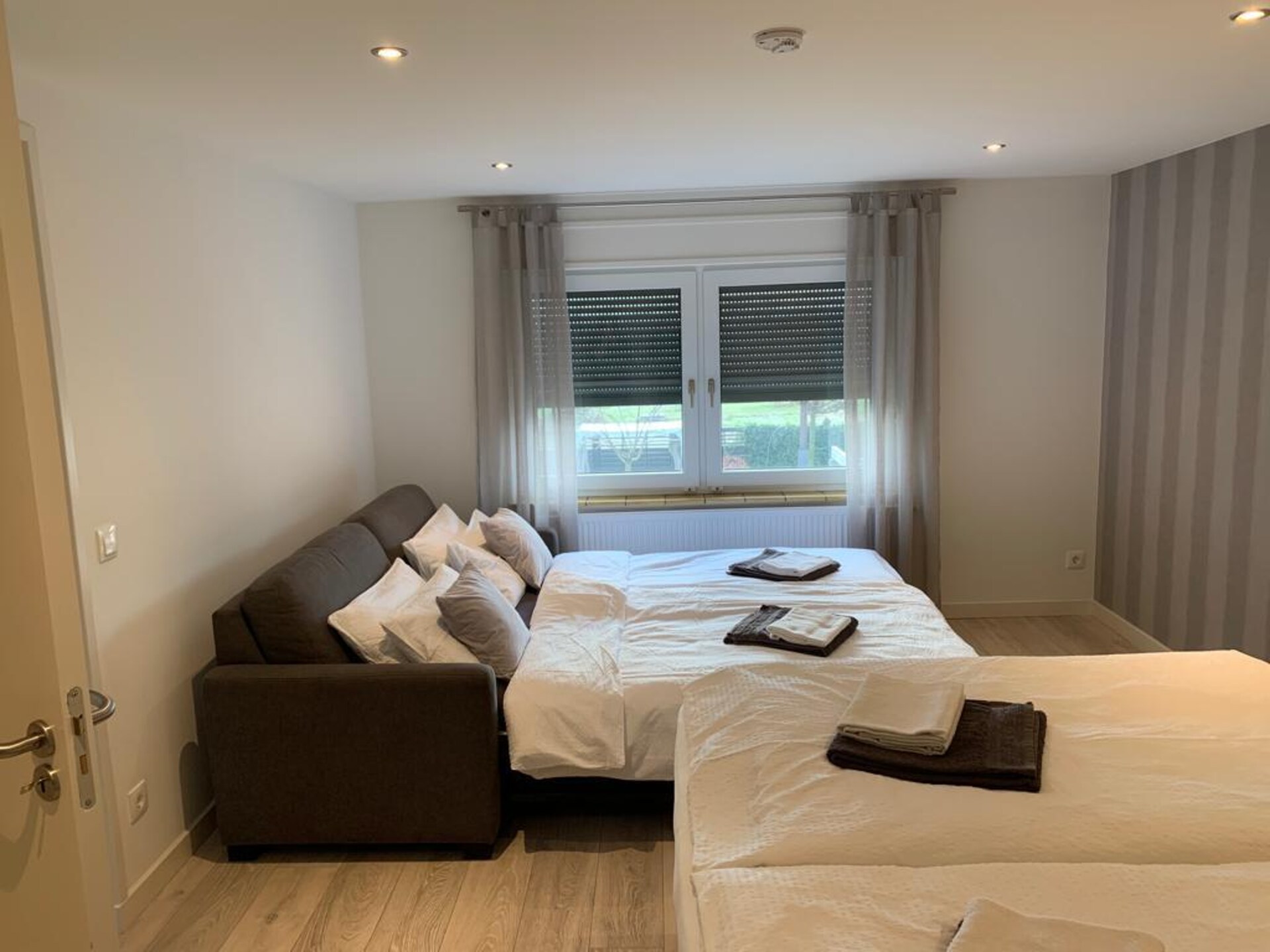 Villa Grenszicht: luxe villa met hottub, sauna en ruime tuin in Gelderland - foto 25