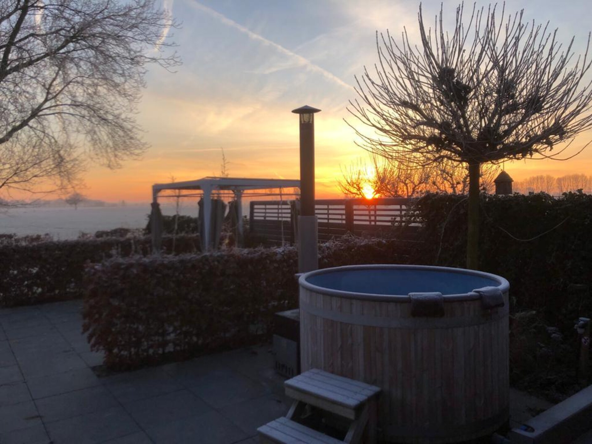 Villa Grenszicht: luxe villa met hottub, sauna en ruime tuin in Gelderland - foto 48