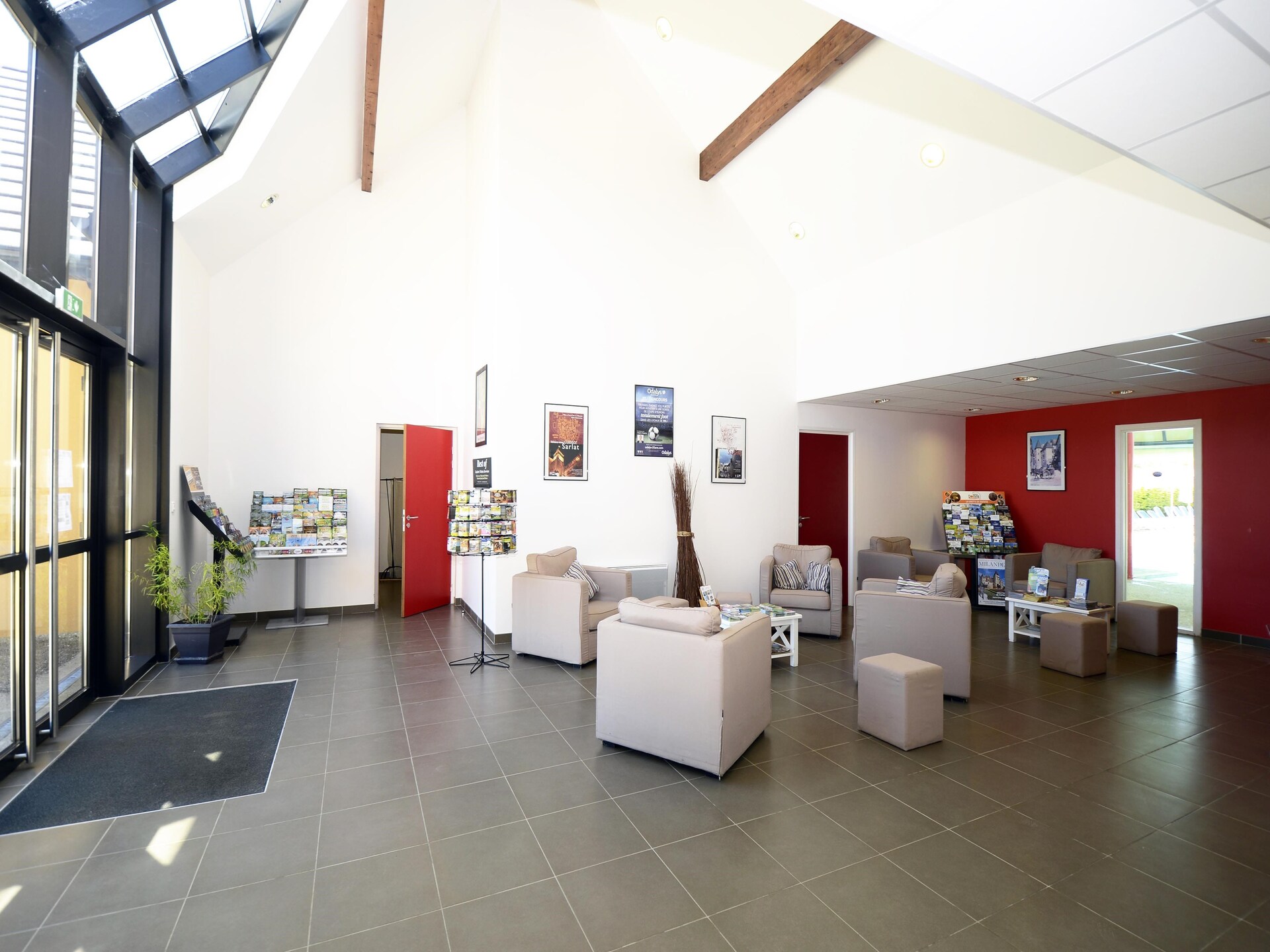 Ruim vakantiehuis voor 8 personen met zwembad in Sarlat-la-Canéda - foto 8