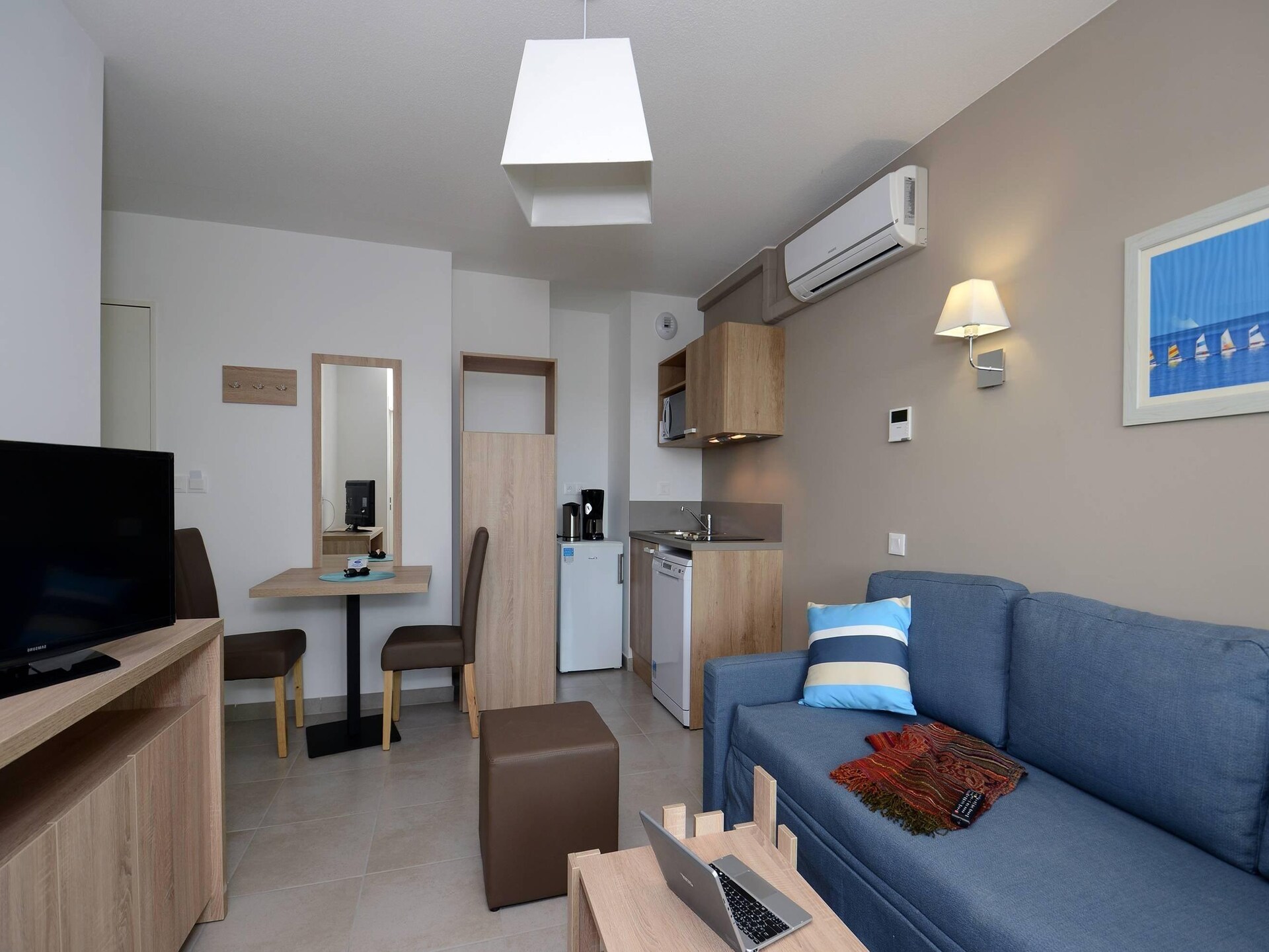 Modern appartement aan zee in Le Barcarès - foto 11