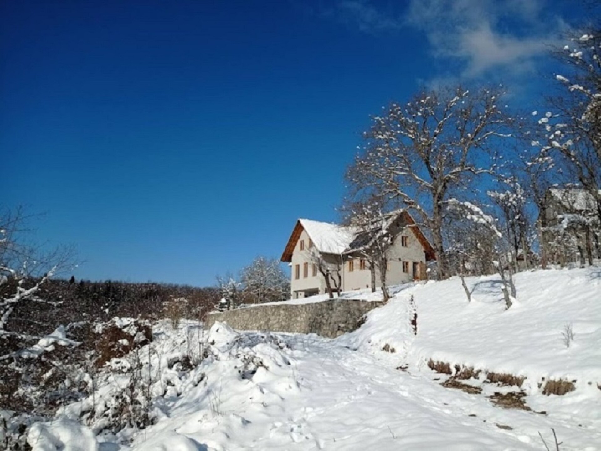 Ruim vakantiehuis met sauna, bubbelbad en speelkamer nabij Vrbovsko - foto 49