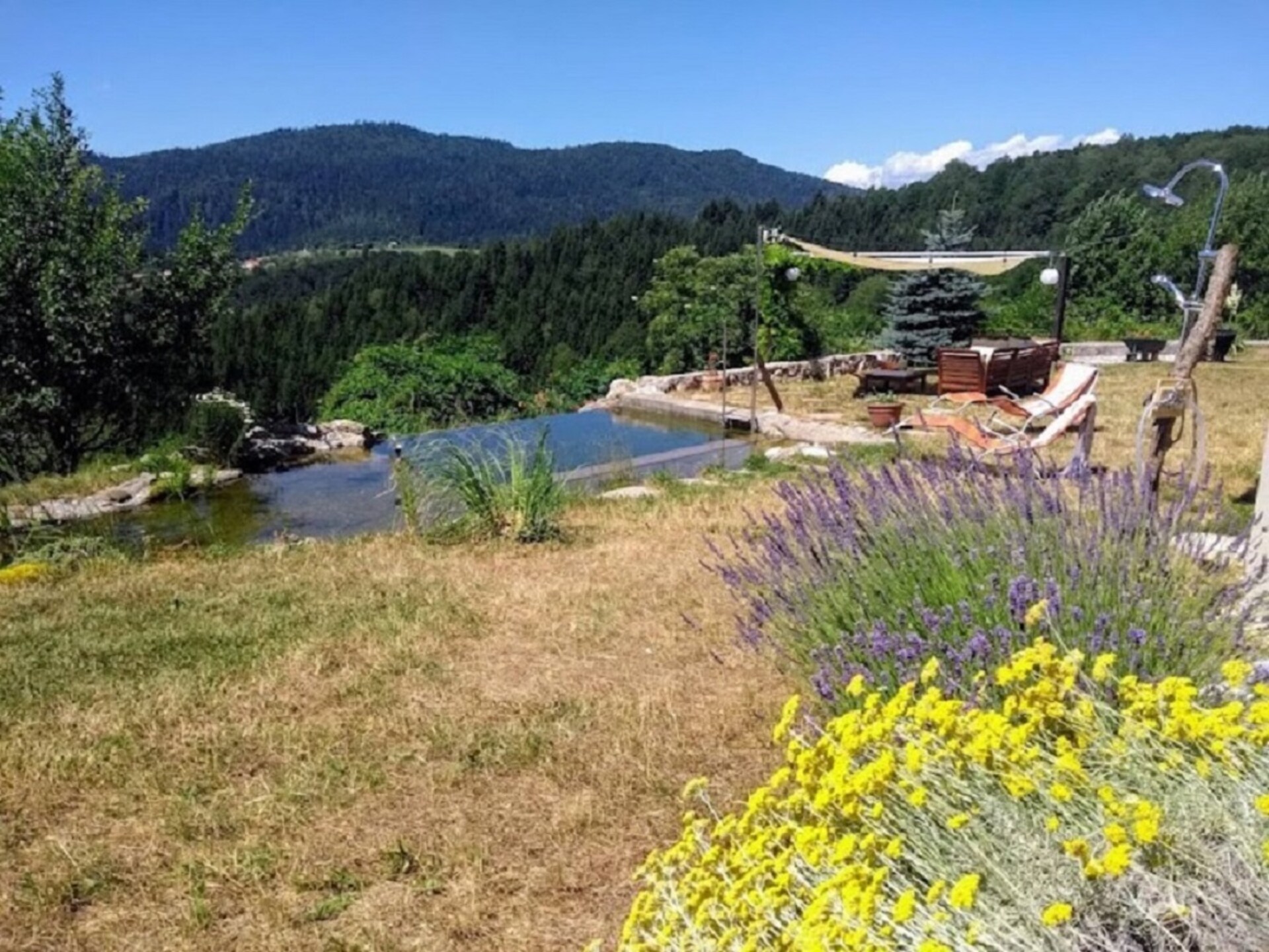 Ruim vakantiehuis met sauna, bubbelbad en speelkamer nabij Vrbovsko - foto 32