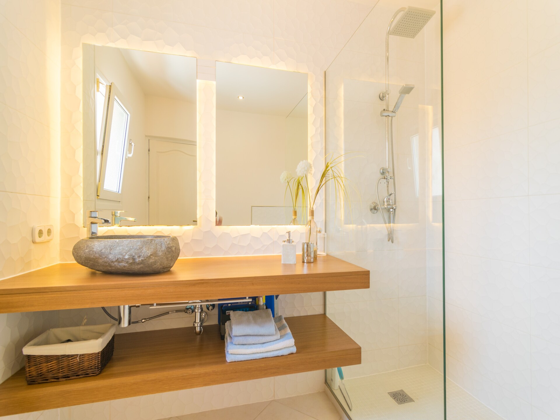 Casa Bel: moderne villa met privézwembad nabij strand Son Serra de Marina - foto 24