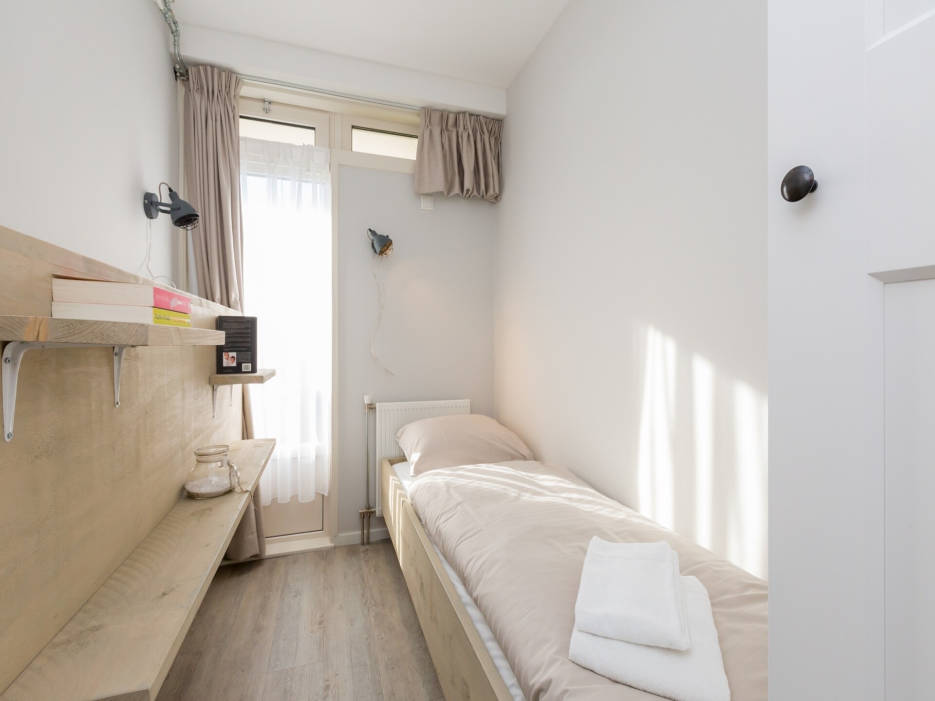 Licht appartement in hartje Zoutelande, 100m van het strand - foto 13