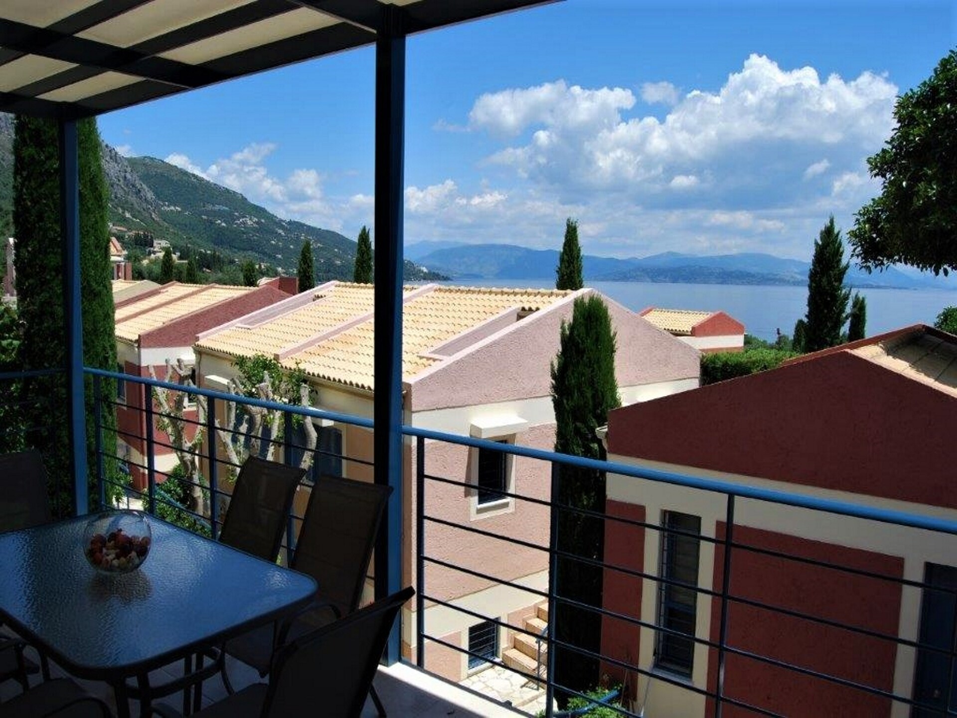 Bohemia Beach House: Direct aan zee op Corfu met gedeeld zwembad - foto 15