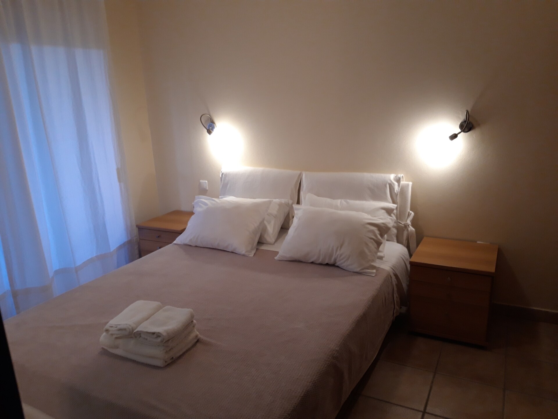 Bohemia Beach House: Direct aan zee op Corfu met gedeeld zwembad - foto 3